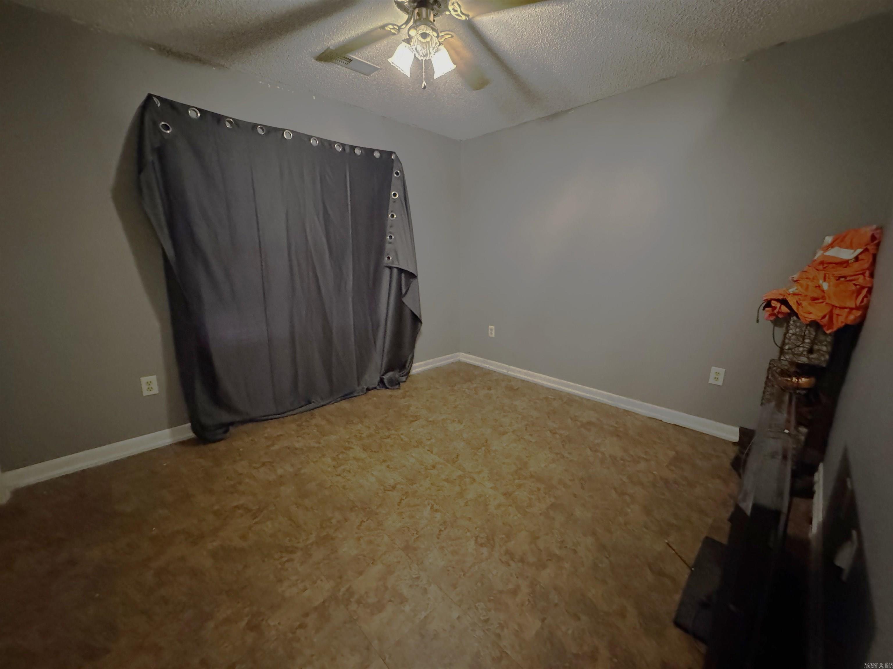 108 Martin Dr W  Wynne, AR