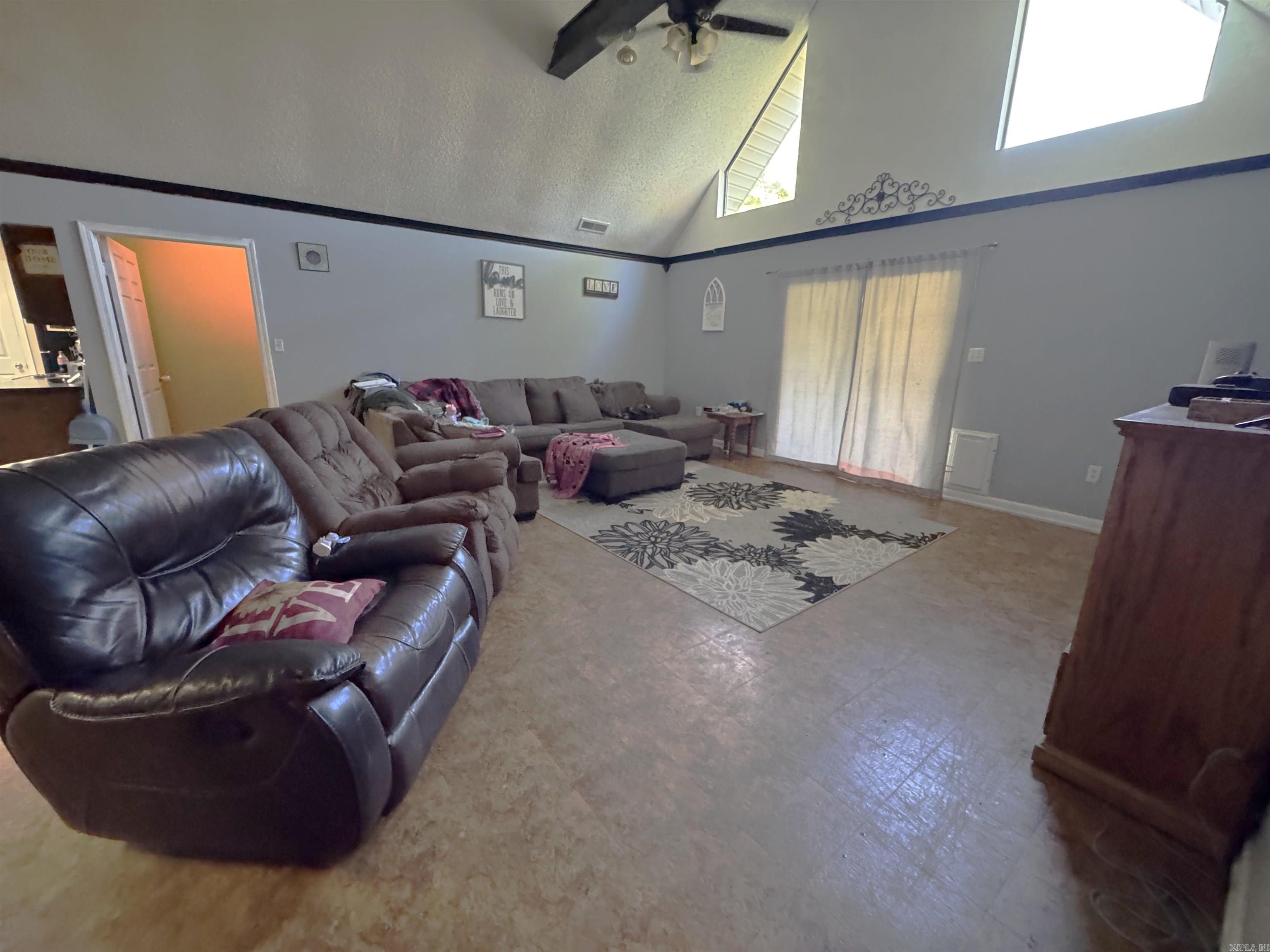 108 Martin Dr W  Wynne, AR