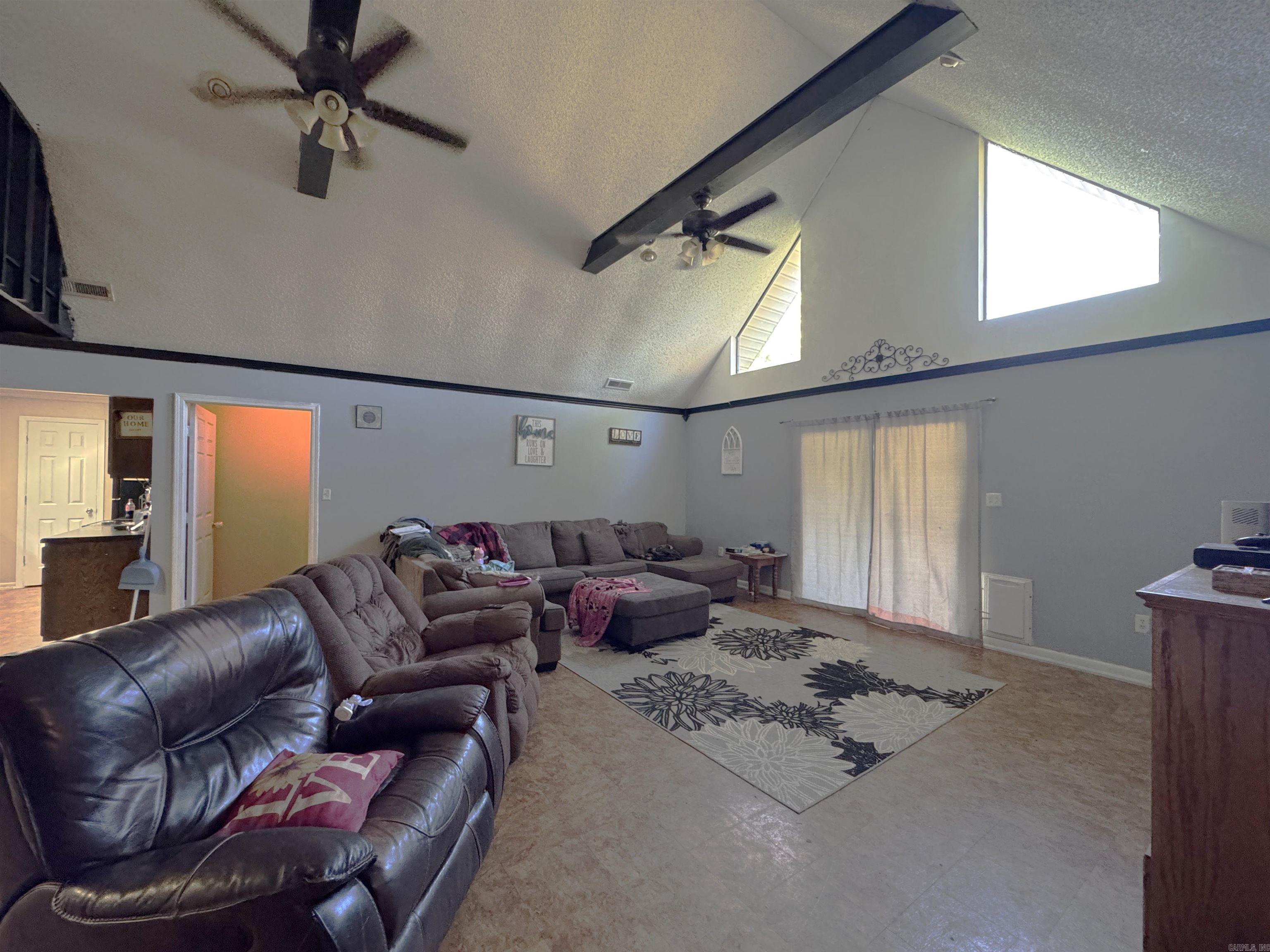 108 Martin Dr W  Wynne, AR