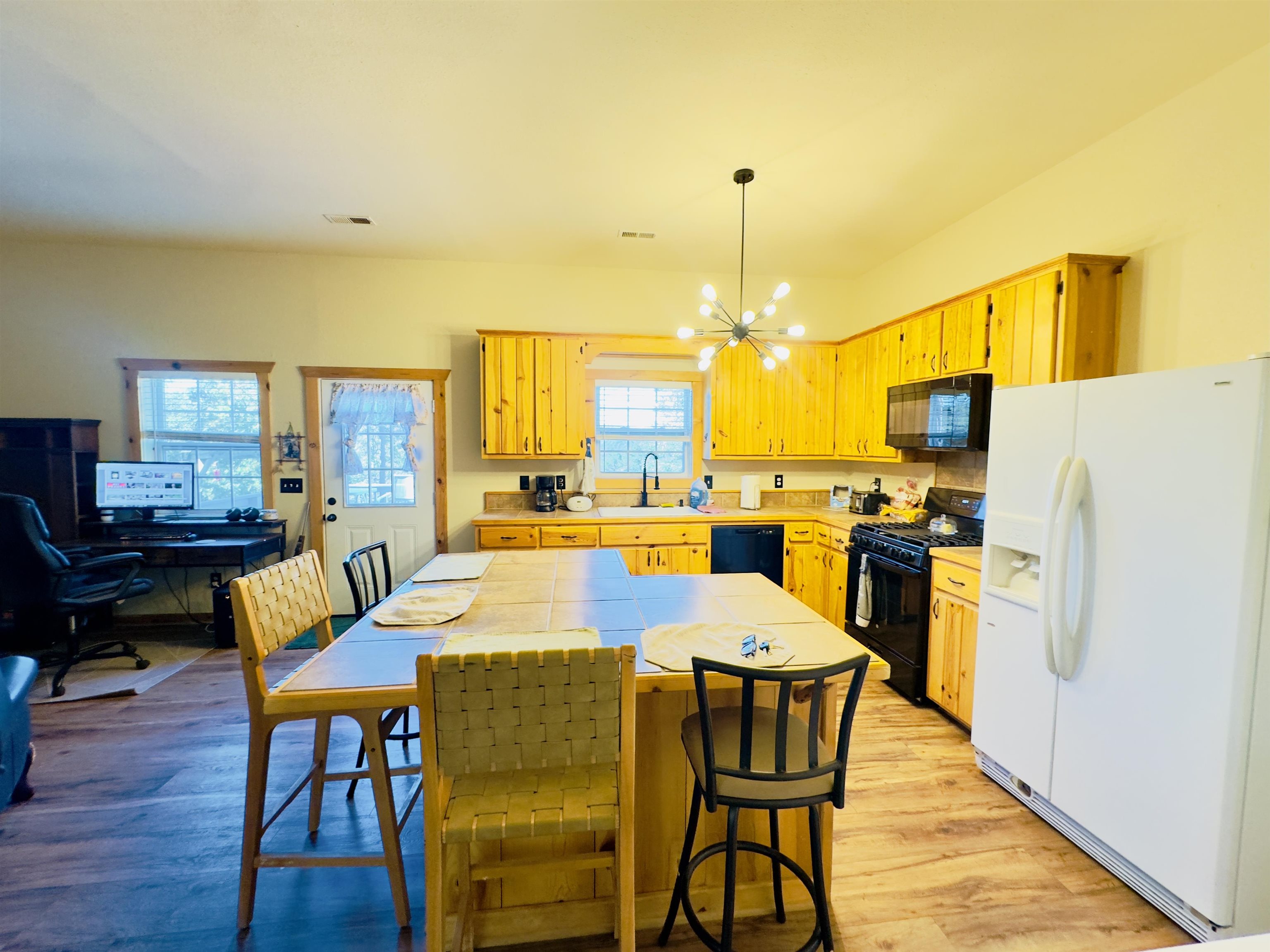 760 Red Fern Road Melbourne, AR 72556