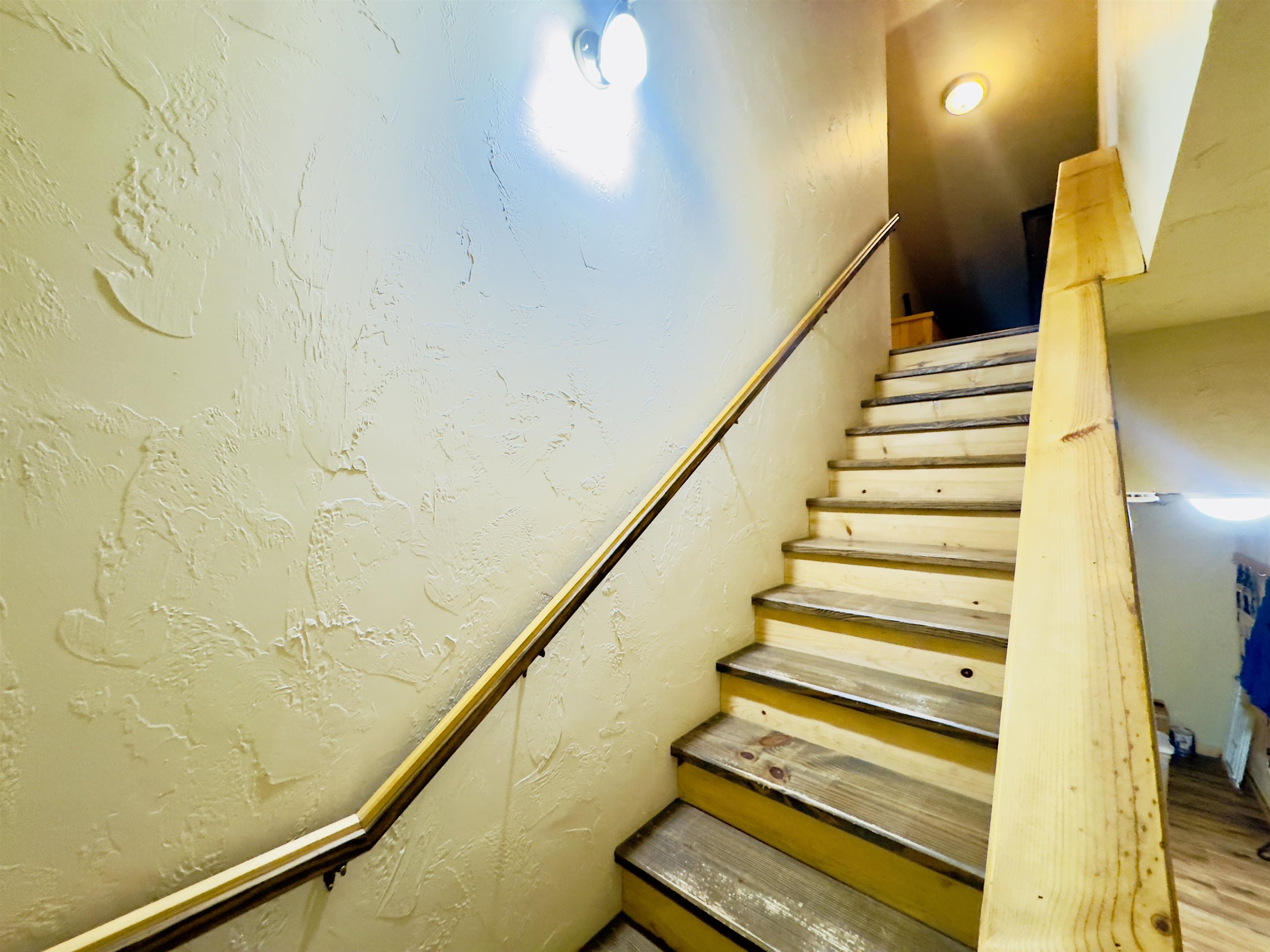 760 Red Fern Road Melbourne, AR 72556