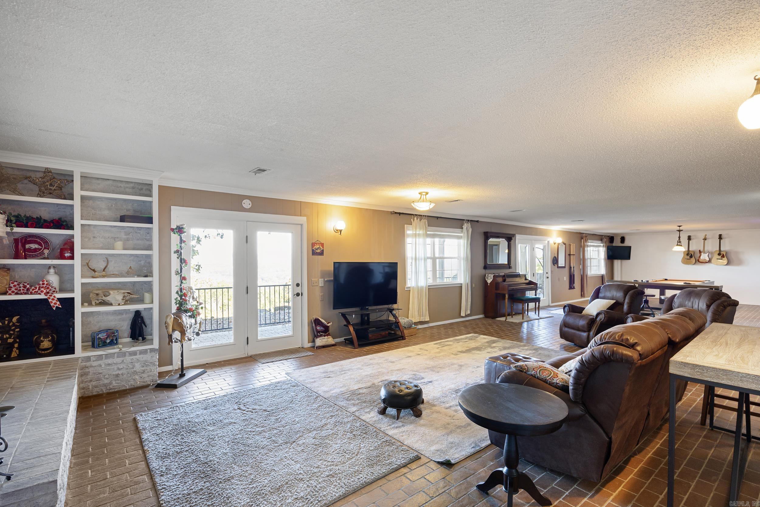 10127 George Mountain Loop Danville, AR 72833