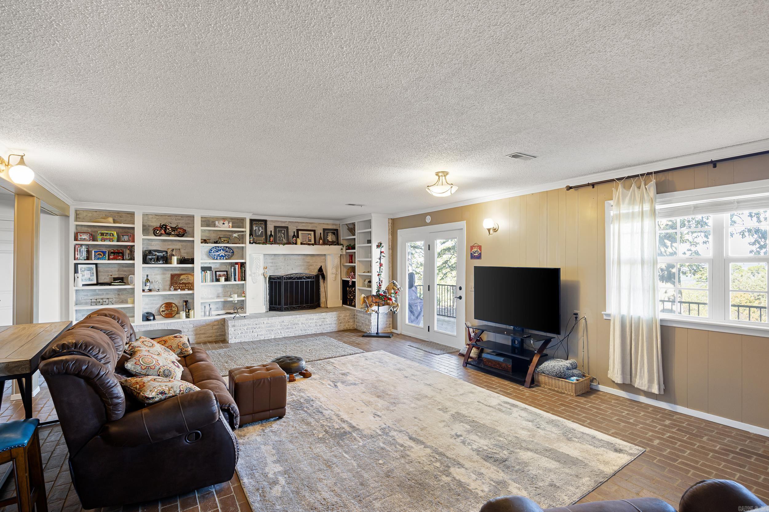 10127 George Mountain Loop Danville, AR 72833