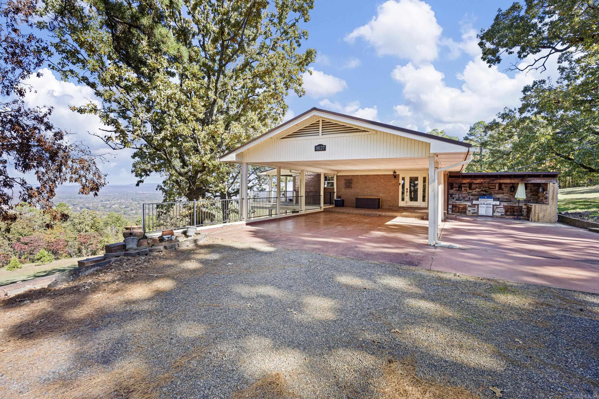 10127 George Mountain Loop Danville, AR 72833