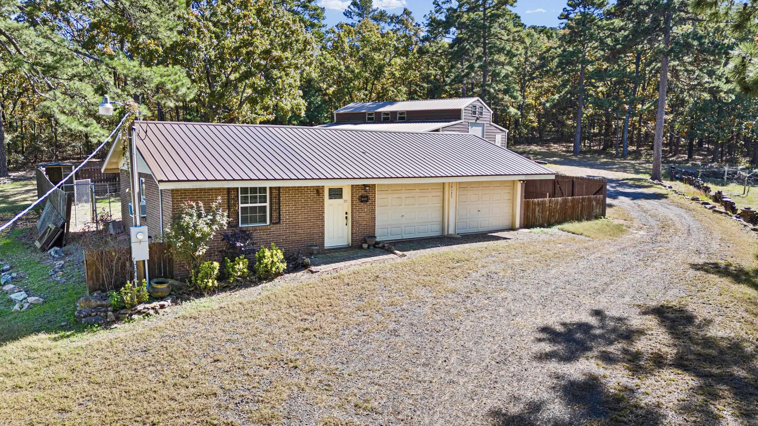 10127 George Mountain Loop Danville, AR 72833