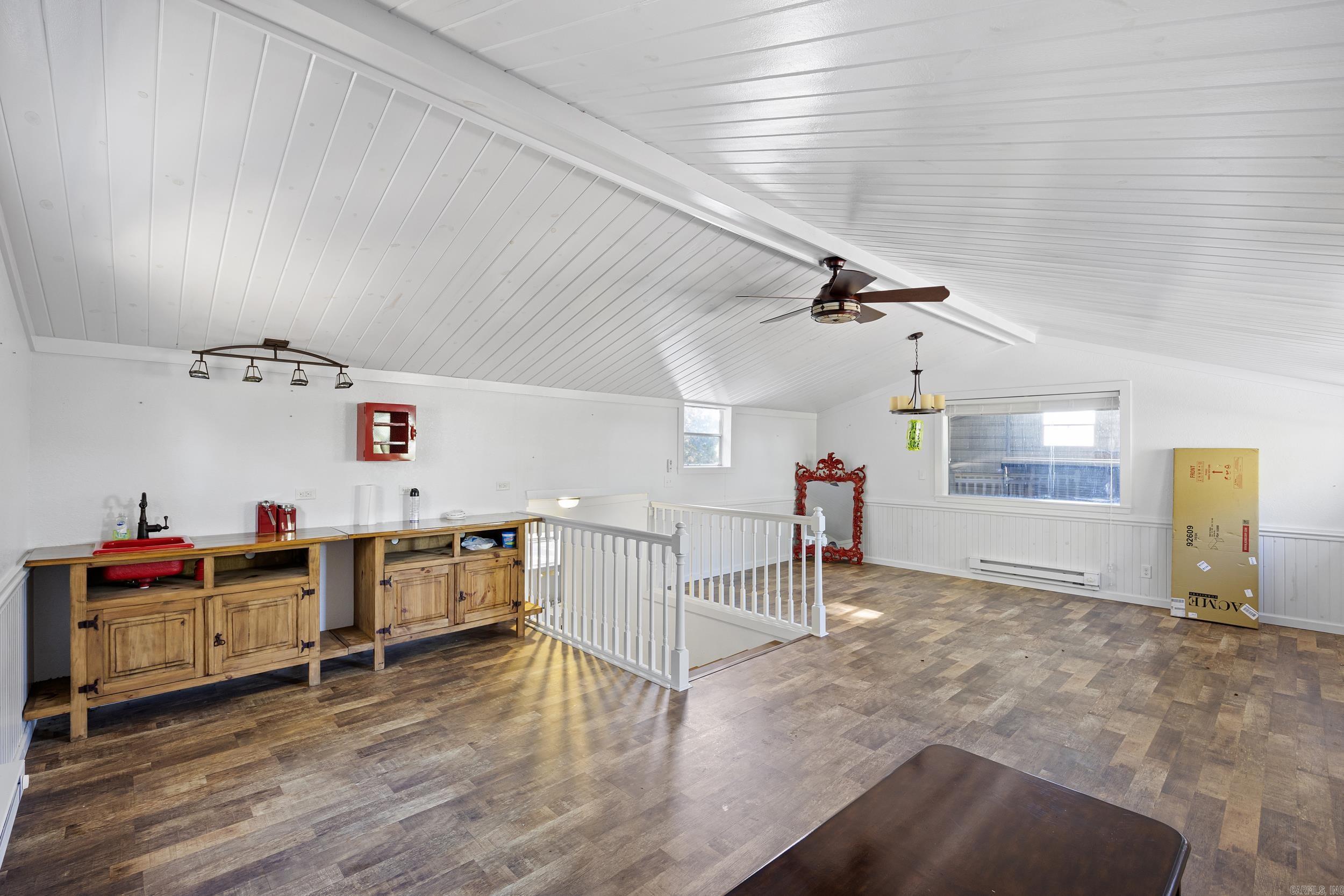 10127 George Mountain  Danville, AR