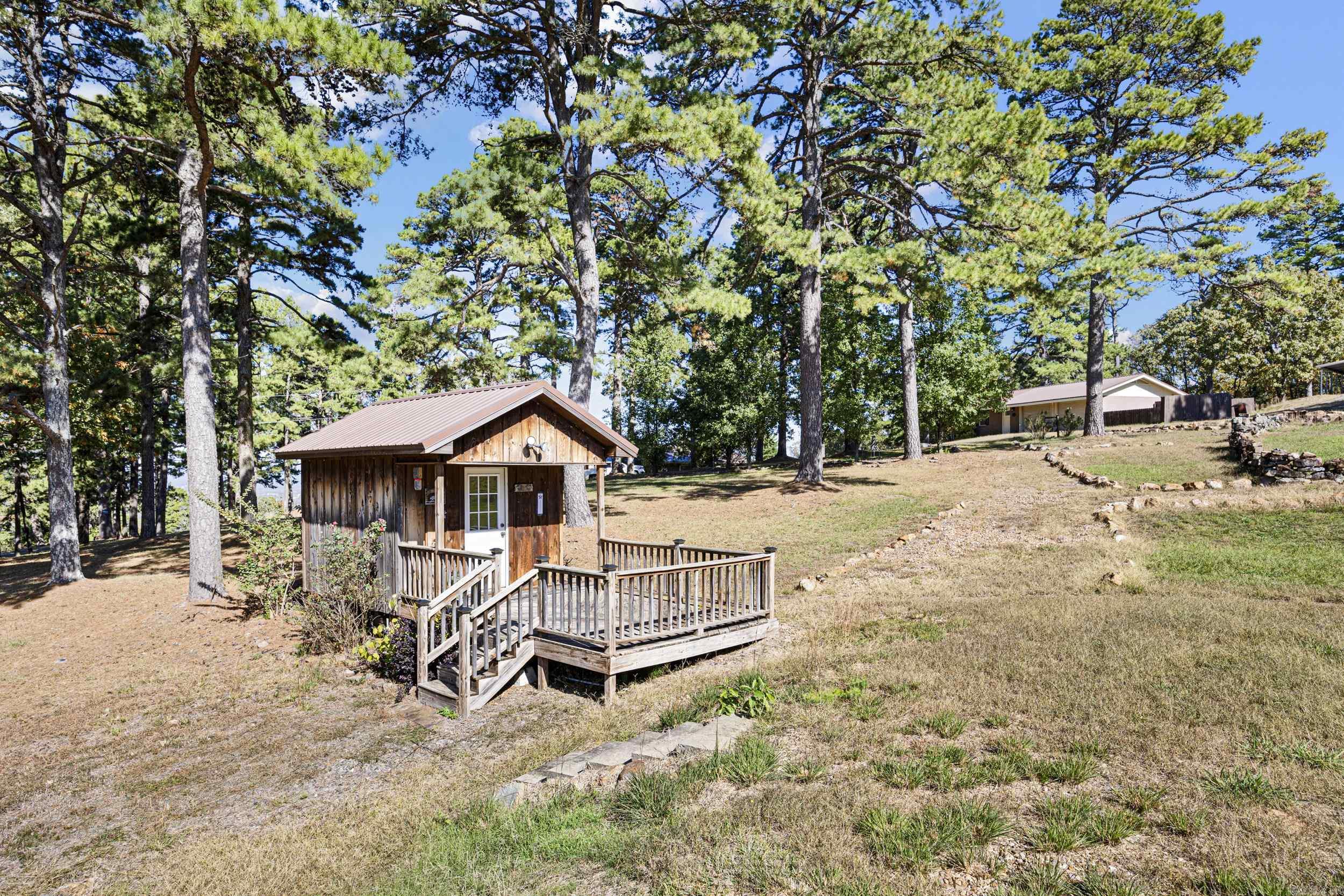 10127 George Mountain  Danville, AR