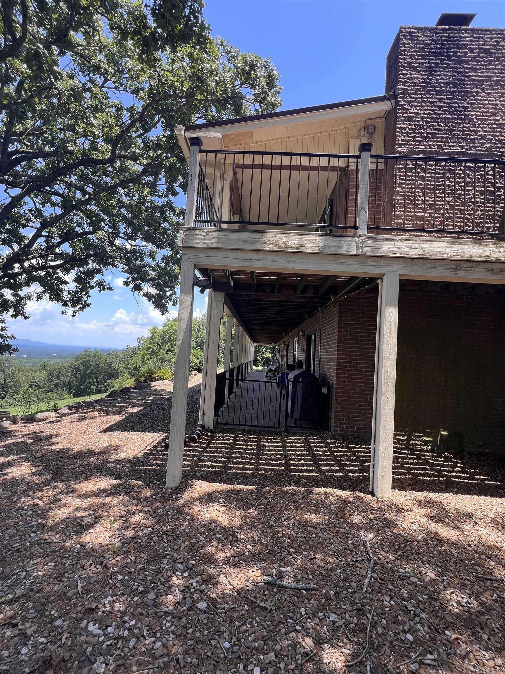 10127 George Mountain Loop Danville, AR 72833