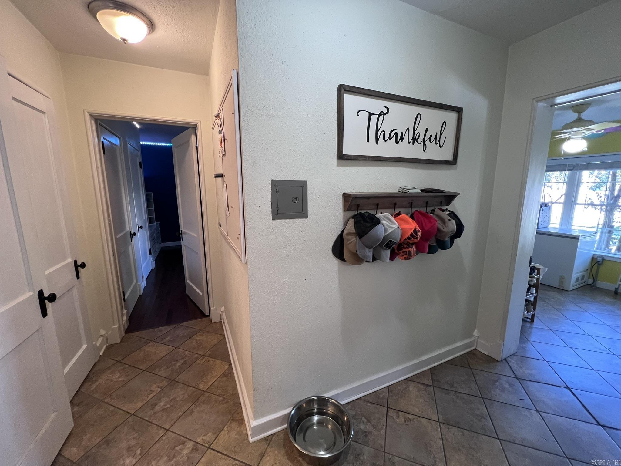 1405 Hickory Ave  Mena, AR