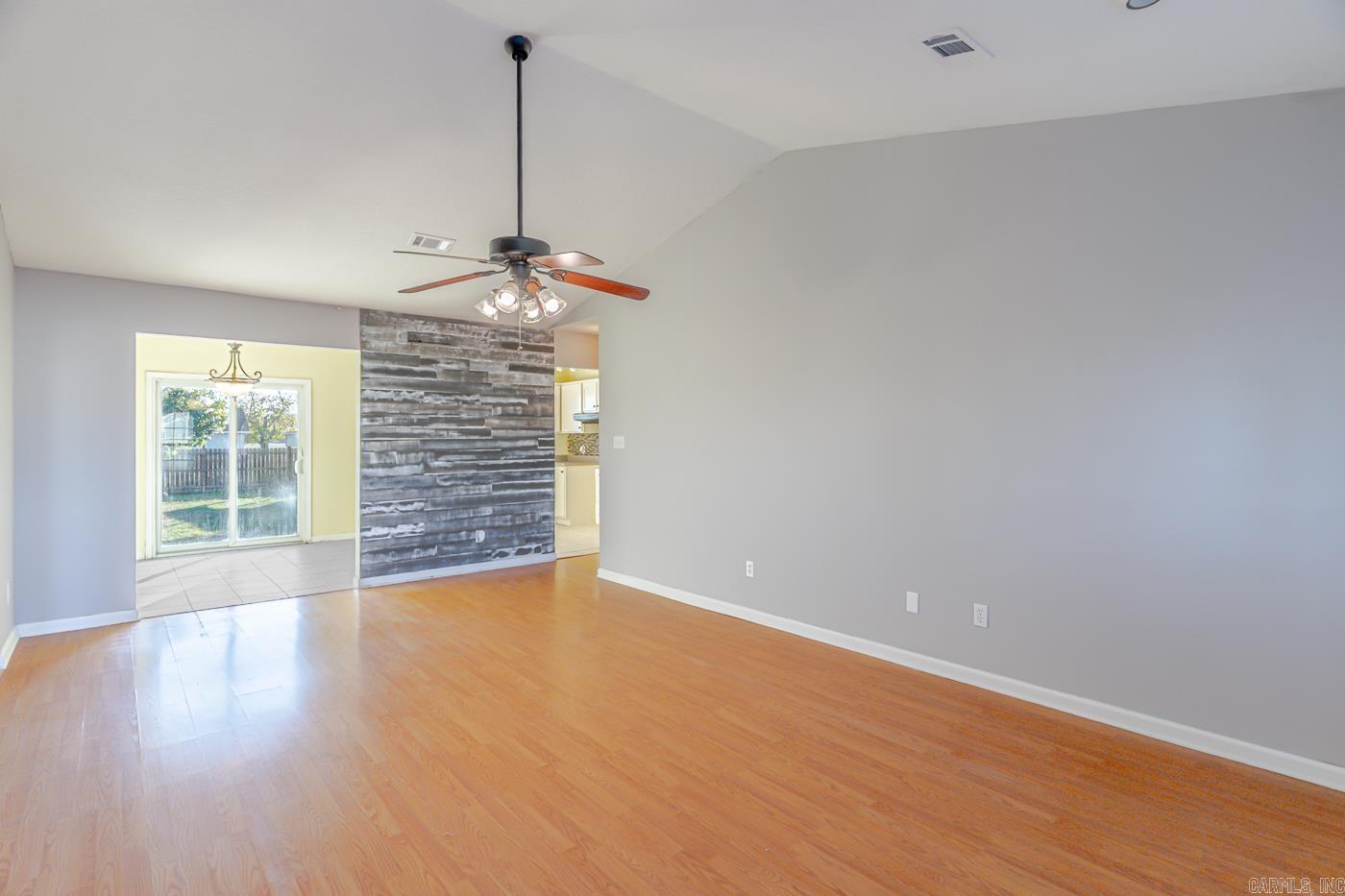 111 Summer Leigh  Bay, AR