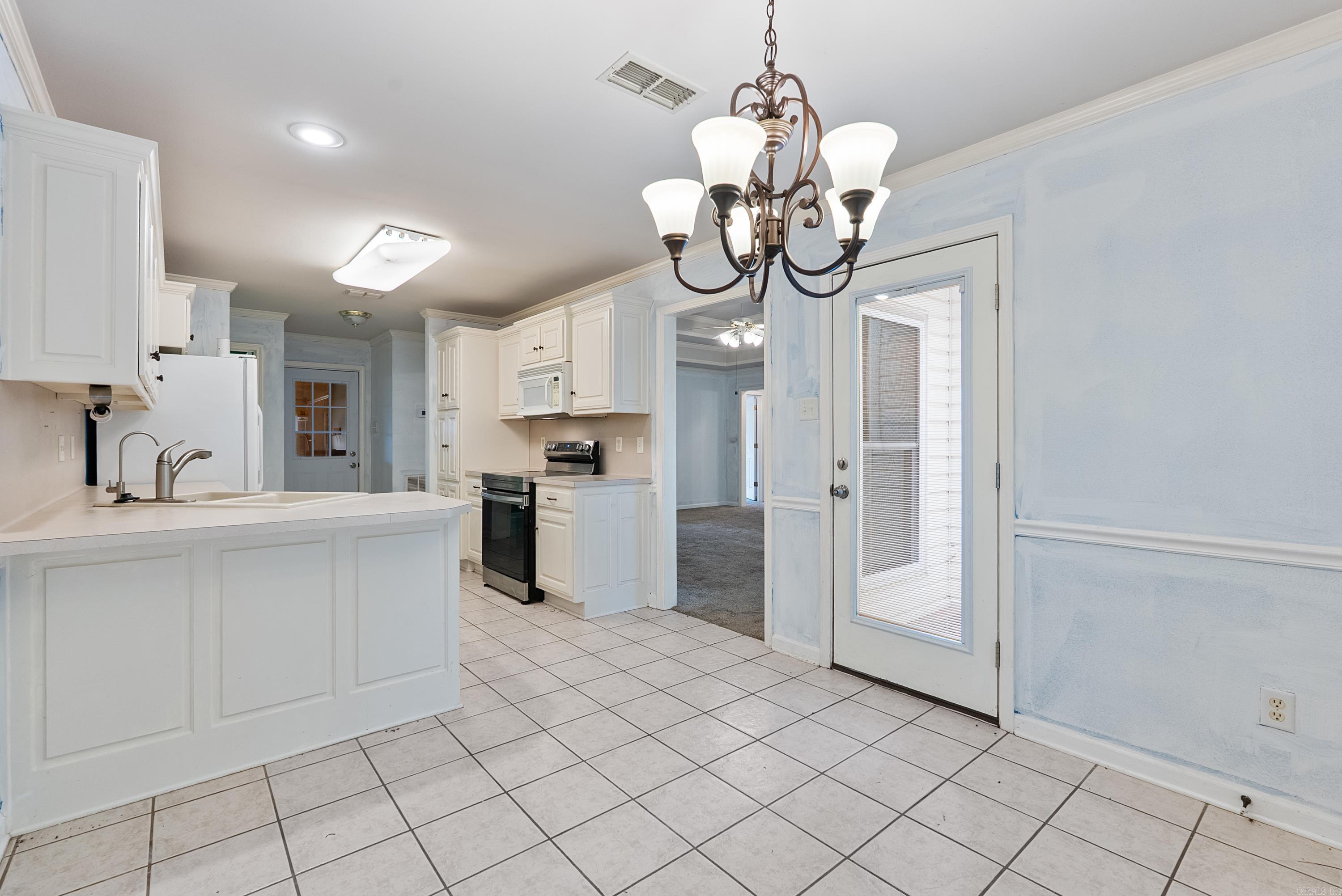 24 Cedarwood  Cabot, AR