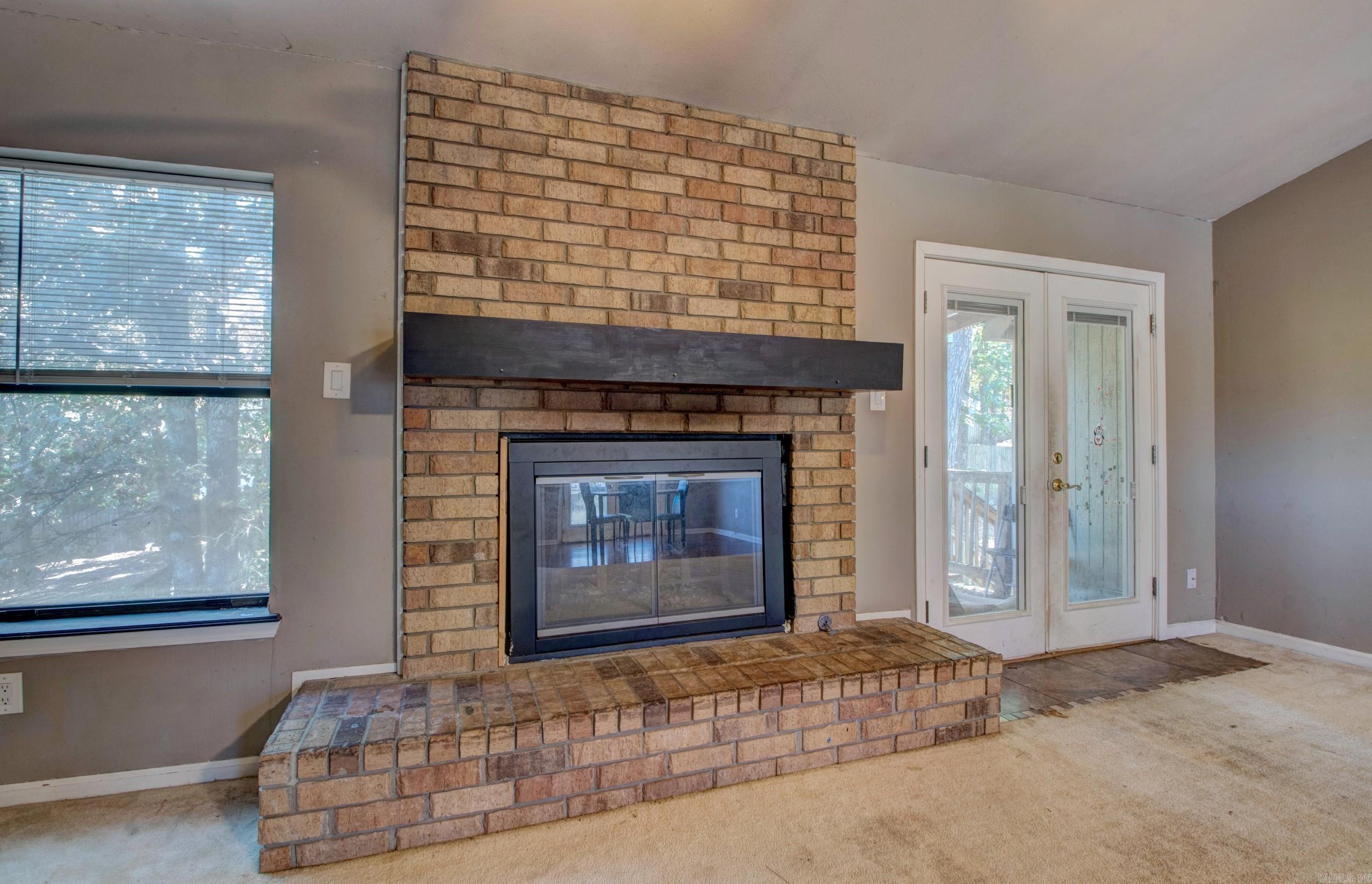 58 Vantage Drive Maumelle, AR 72113