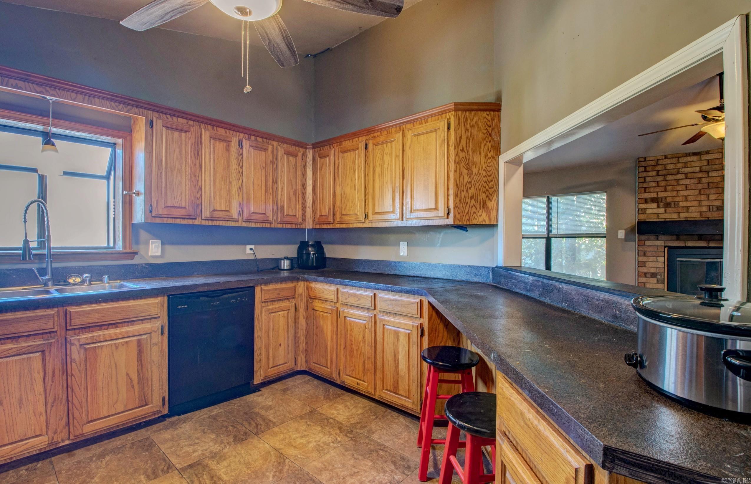 58 Vantage Drive Maumelle, AR 72113