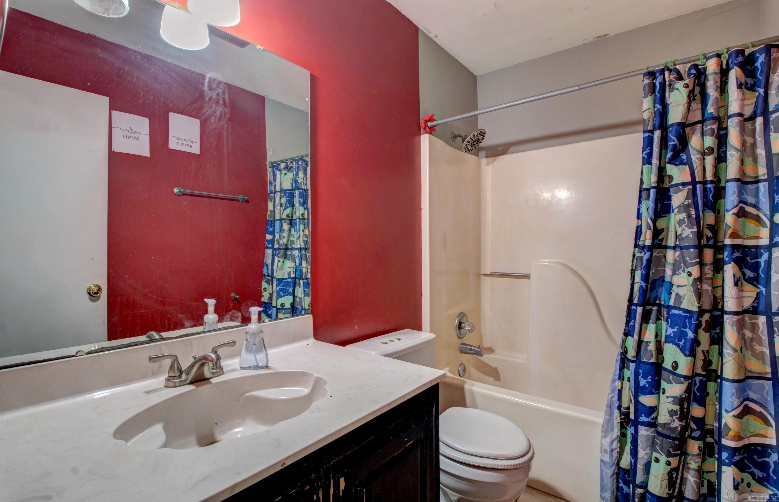 58 Vantage Drive Maumelle, AR 72113