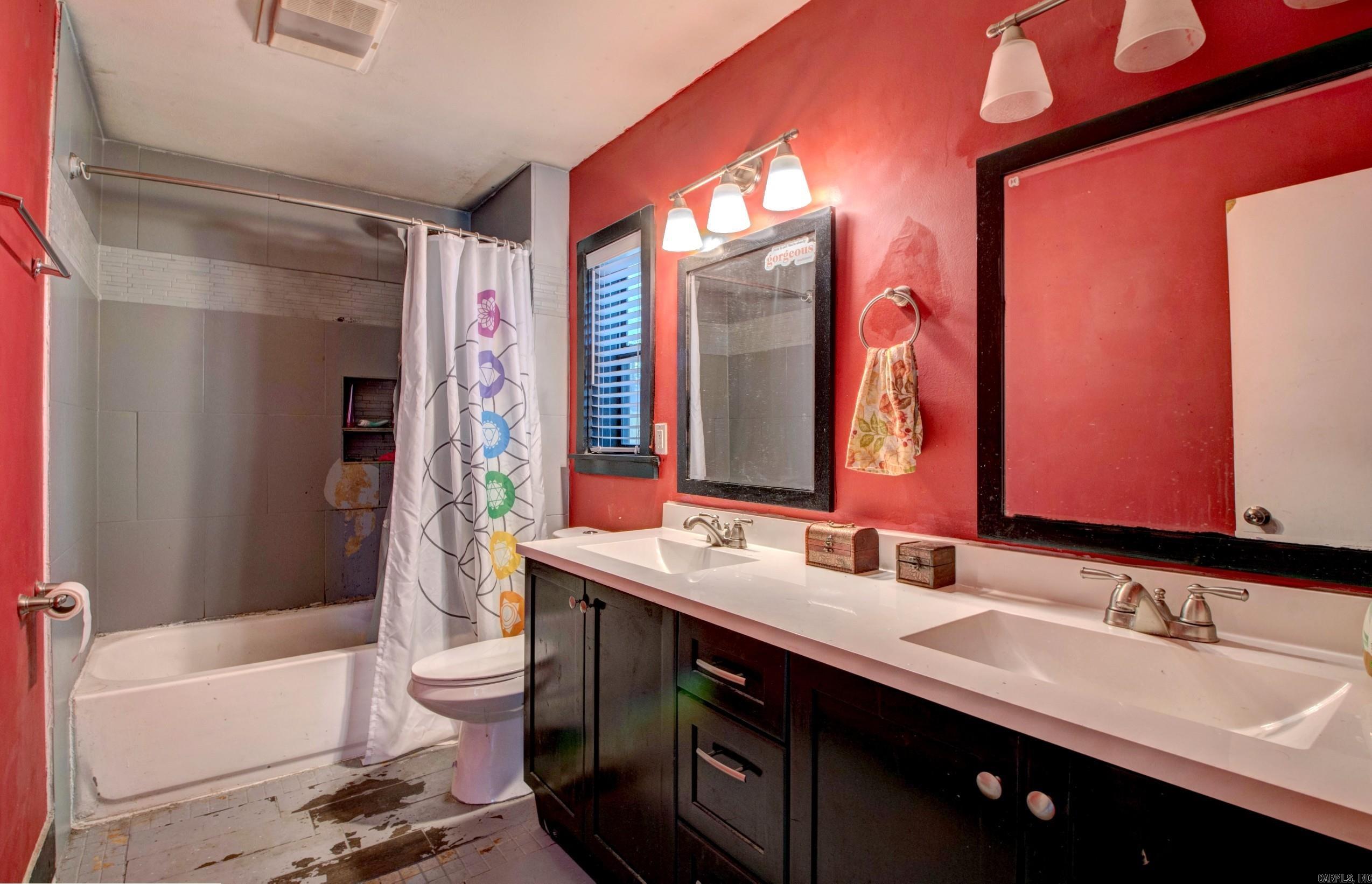 58 Vantage Drive Maumelle, AR 72113