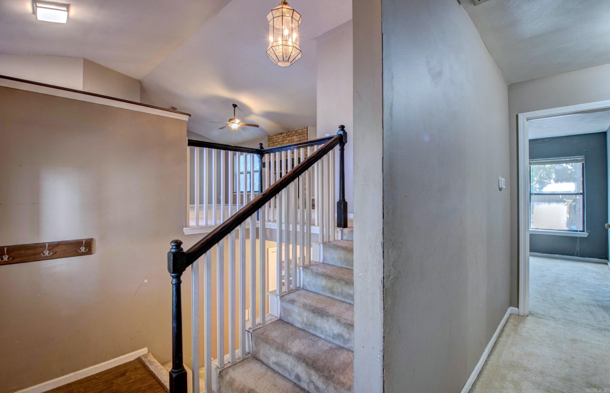 58 Vantage Drive Maumelle, AR 72113