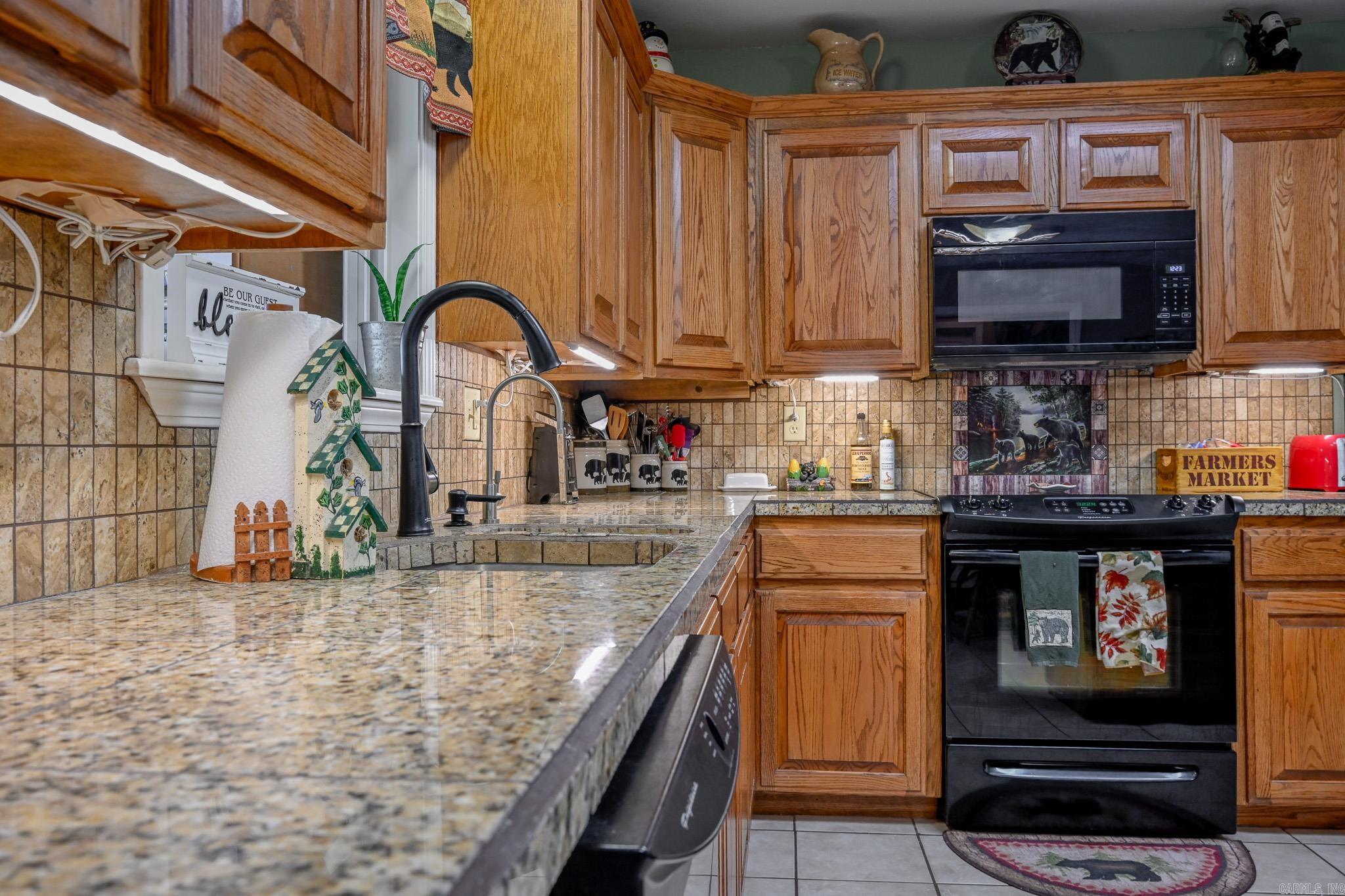 146 Peta Ln Mena, AR 71953