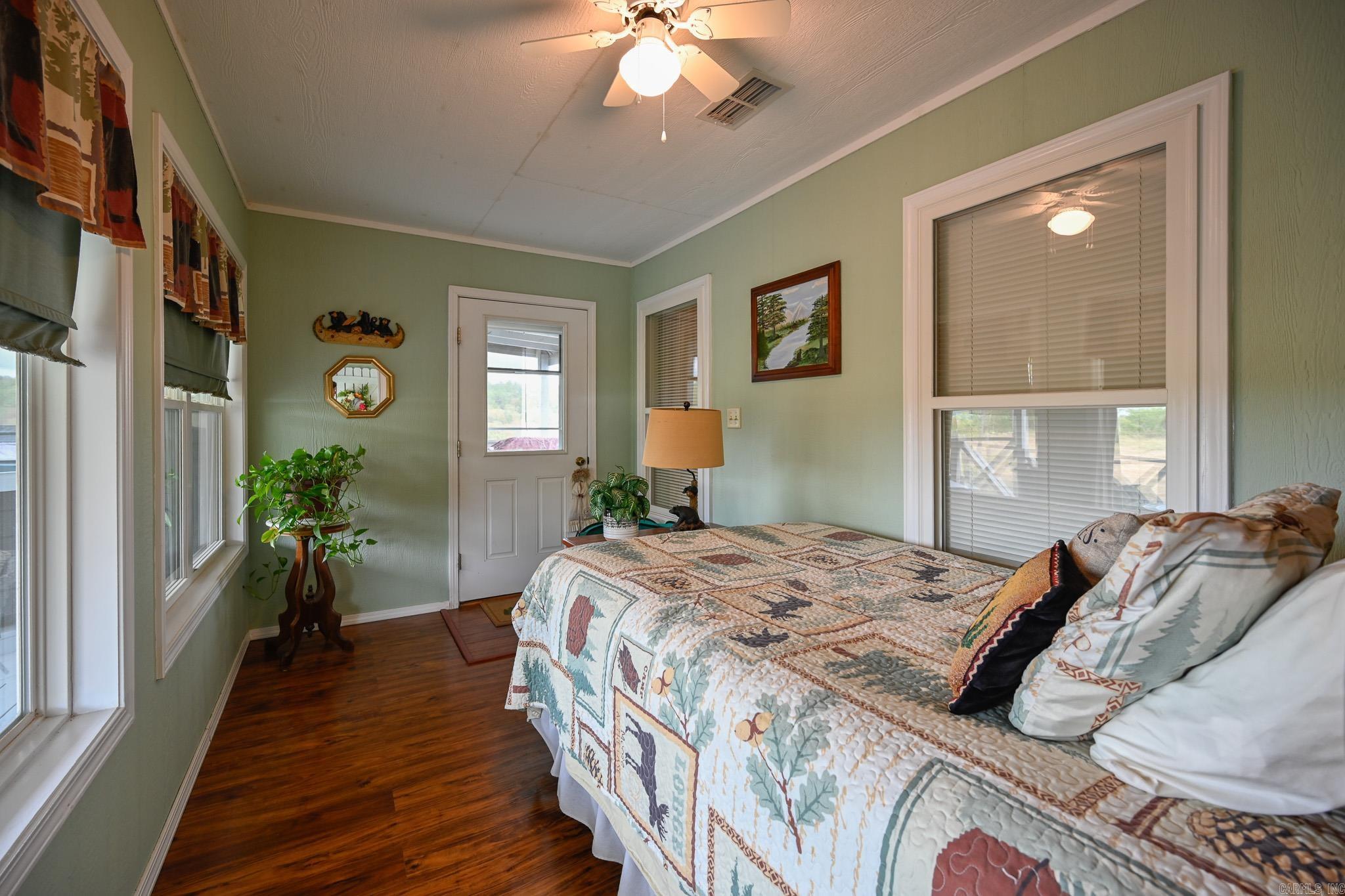 146 Peta Ln Mena, AR 71953