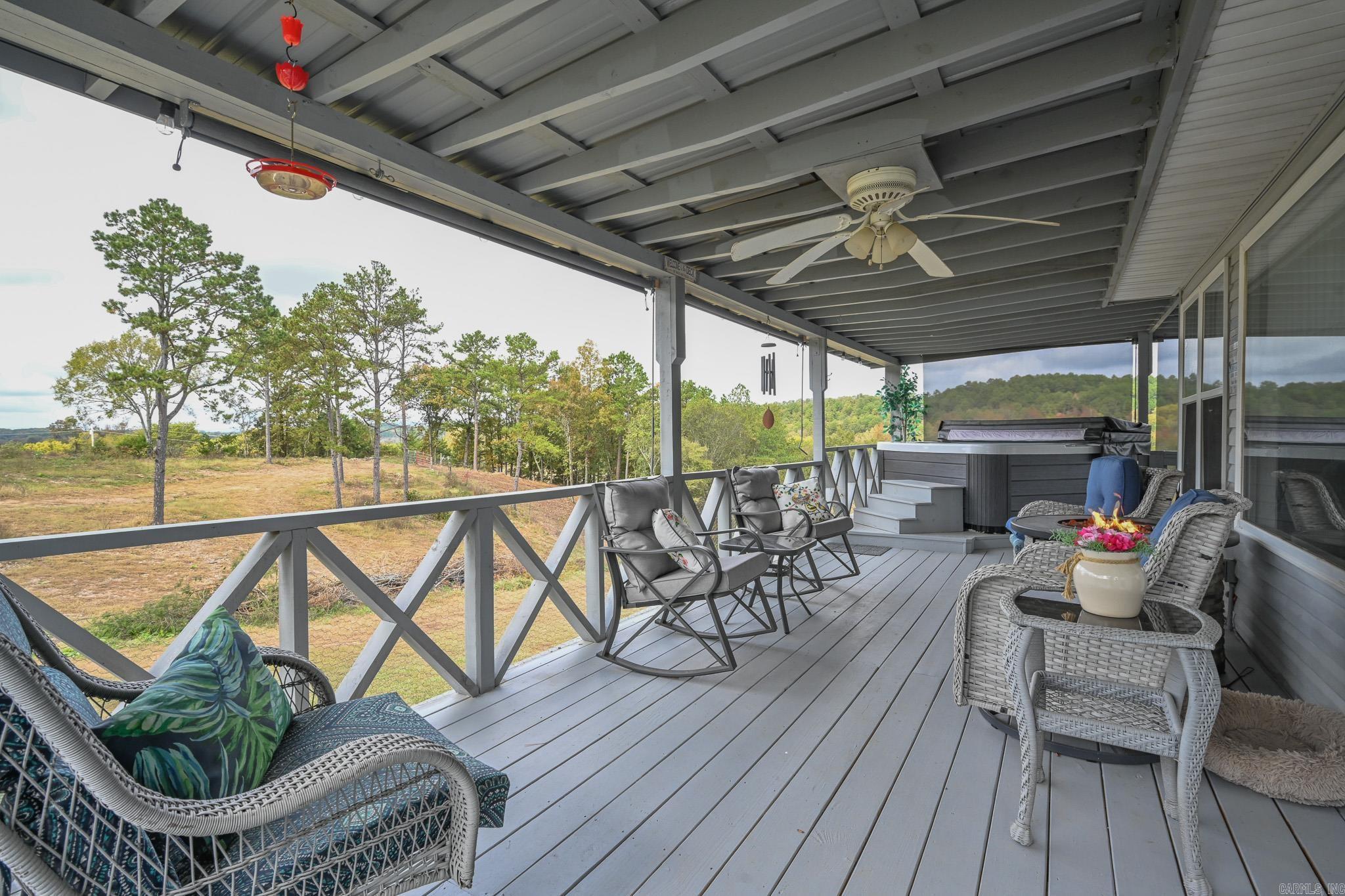 146 Peta Ln Mena, AR 71953