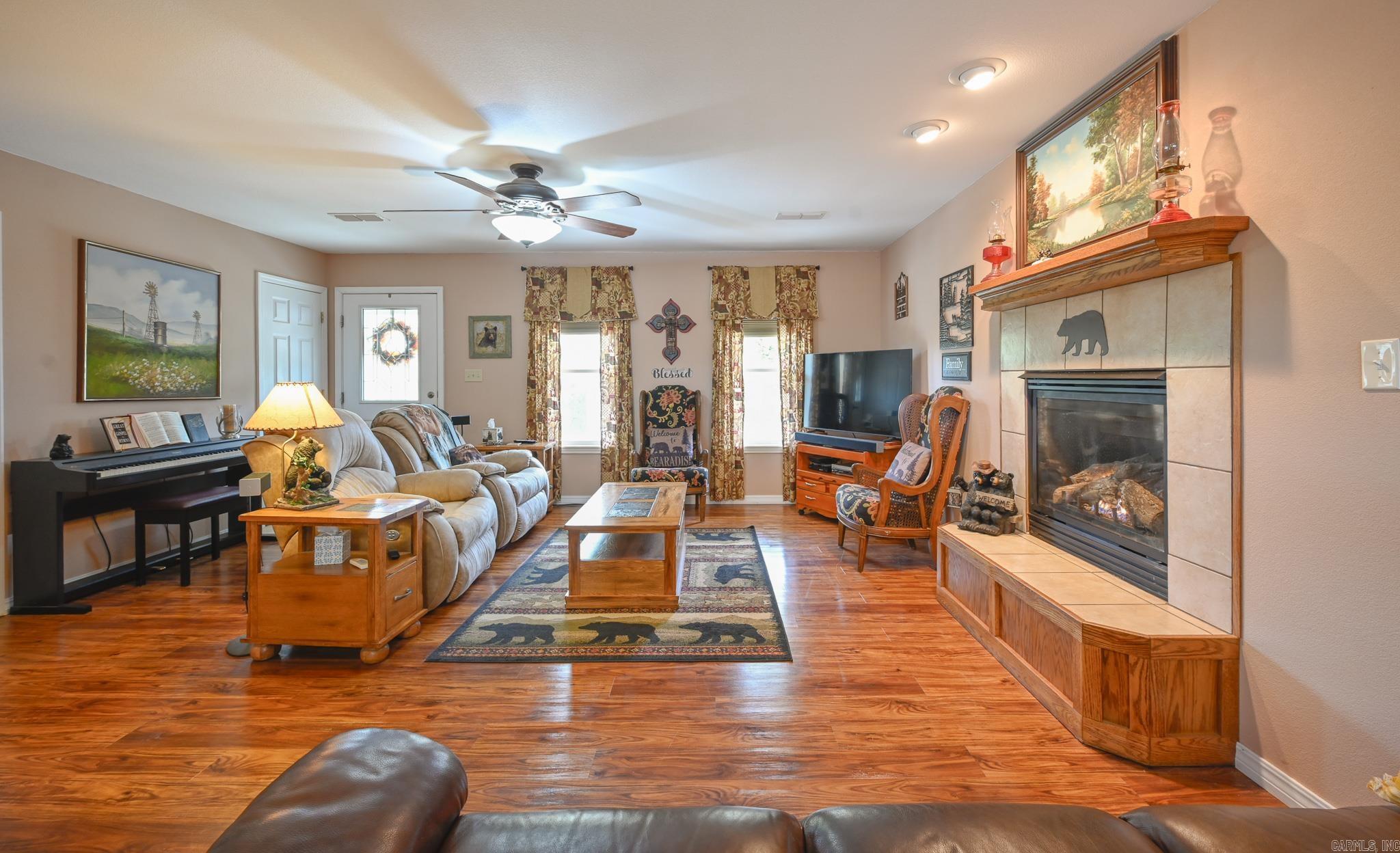 146 Peta Ln Mena, AR 71953