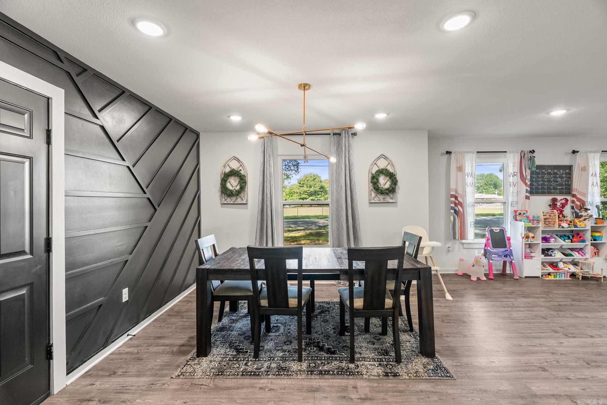 50 White Oak  Conway, AR