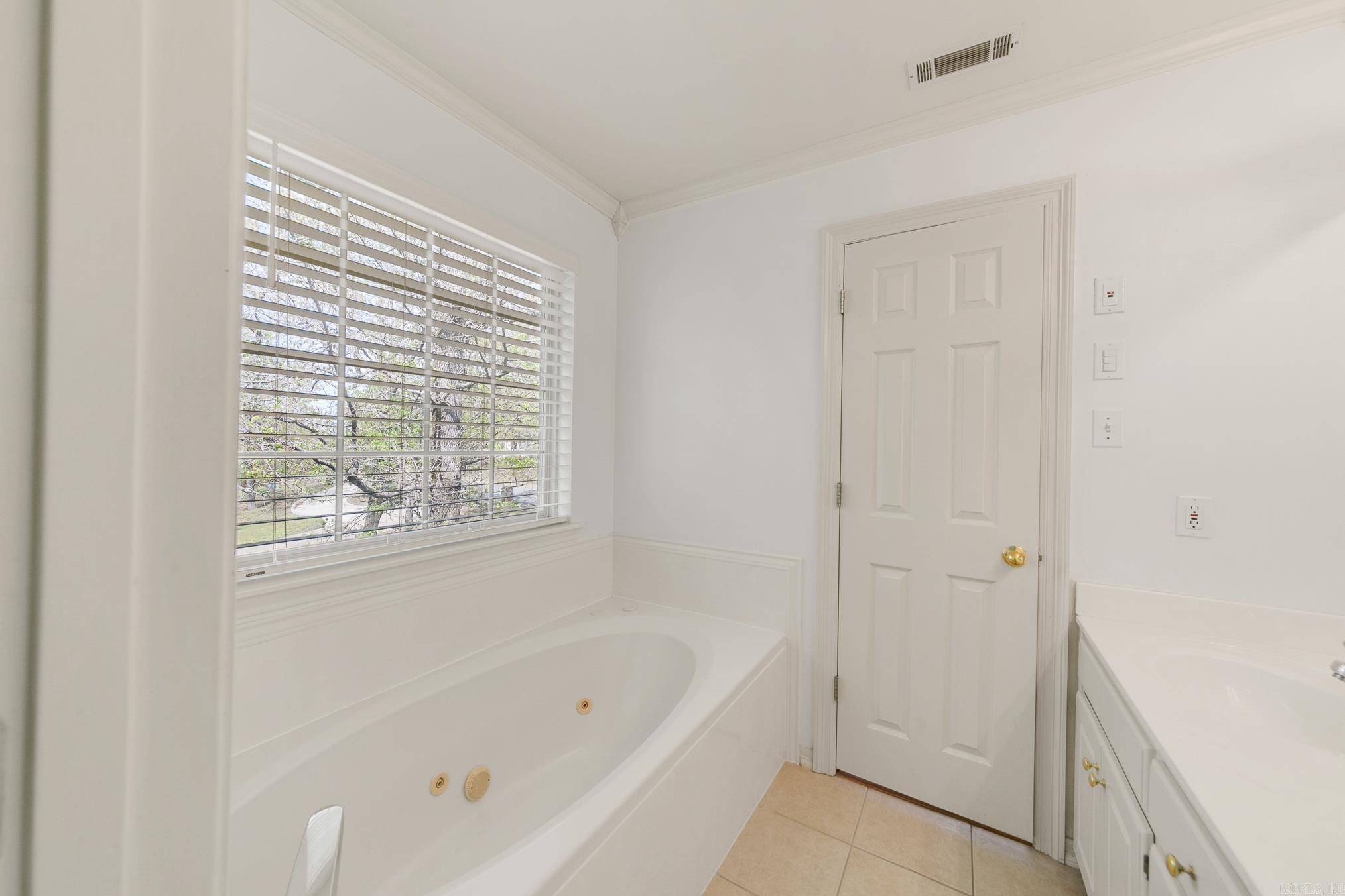 35 Wildwood Drive Cabot, AR 72023