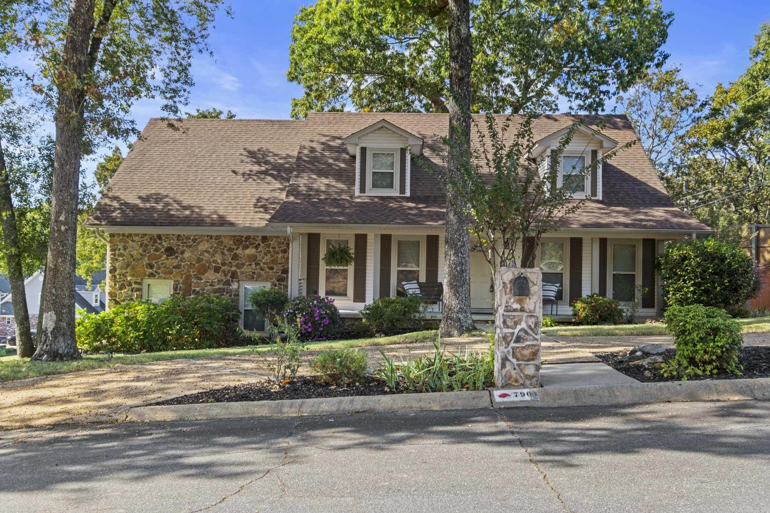 7901  Coleridge Dr  North Little Rock, AR