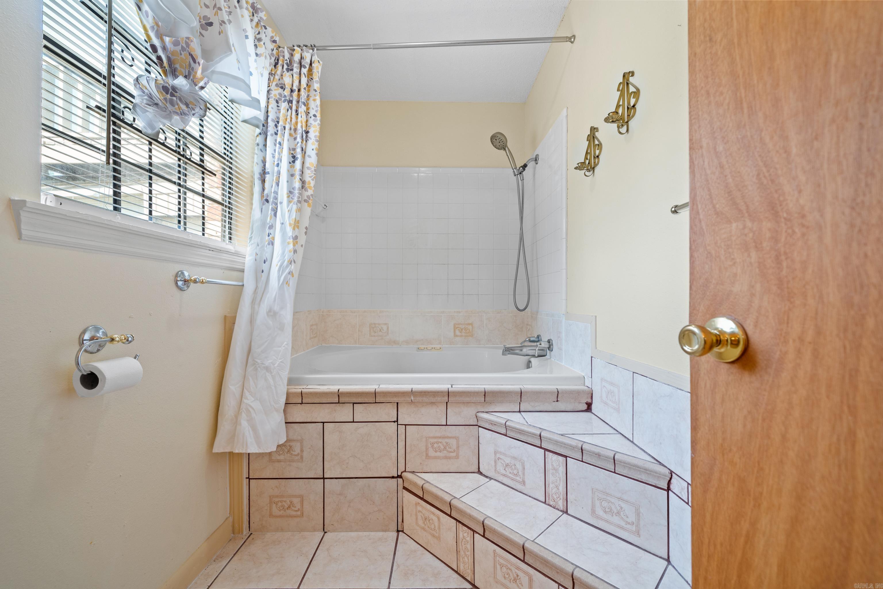 9814 Princeton Pike  White Hall, AR