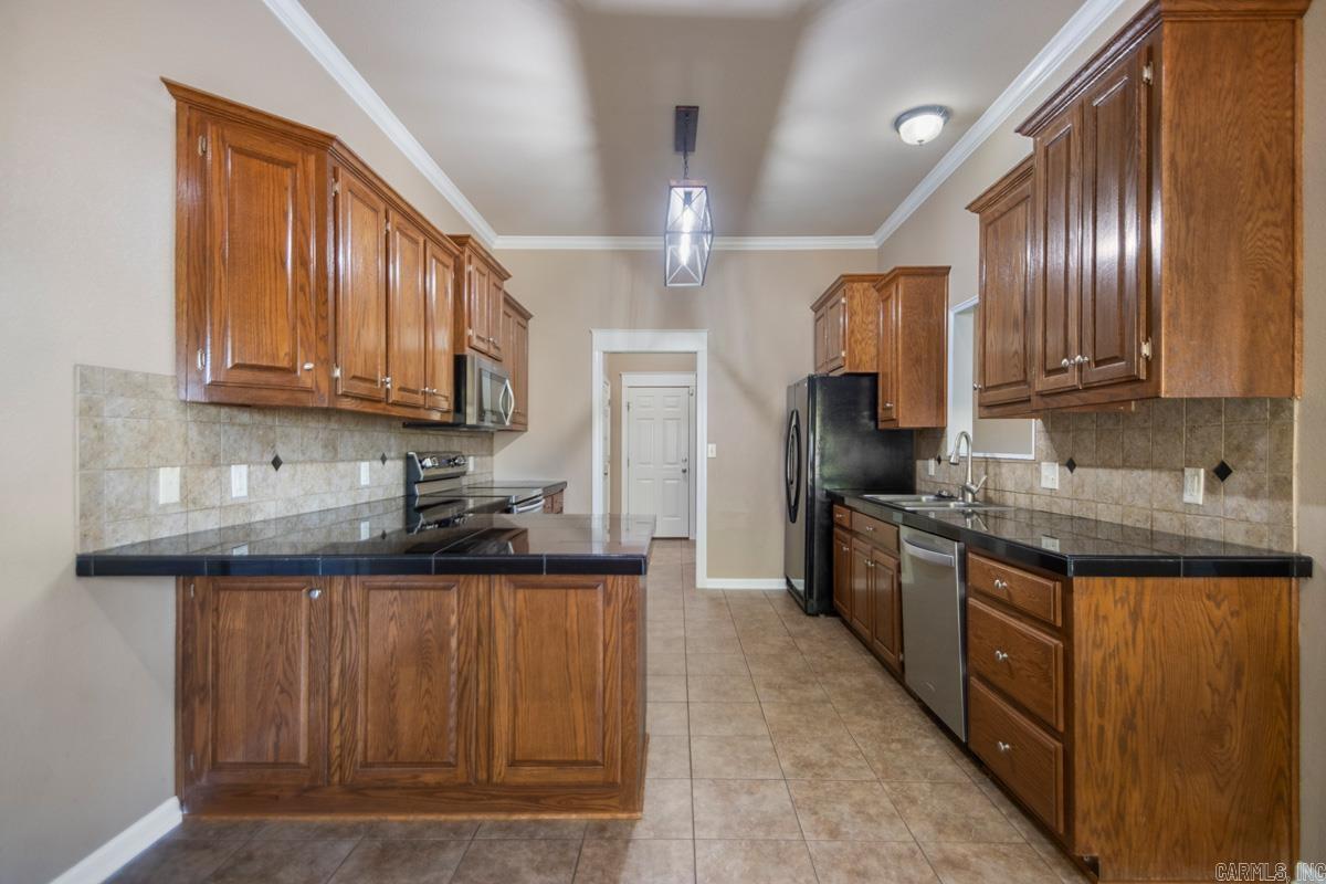 3413 N Cresent Drive Bryant, AR 72022