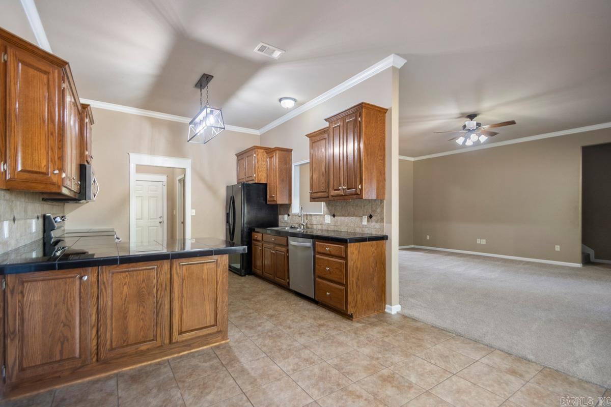 3413 N Cresent Drive Bryant, AR 72022