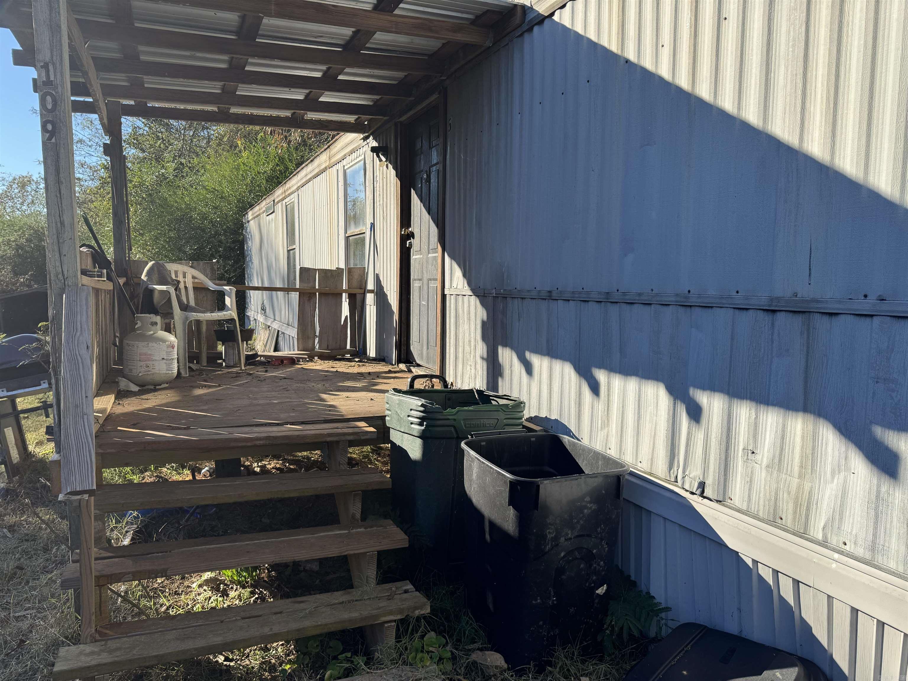 112 Breezy Lane  Hatfield, AR