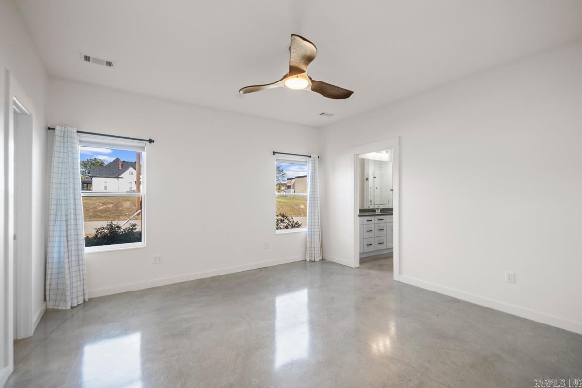 402 S Market Benton, AR 72015