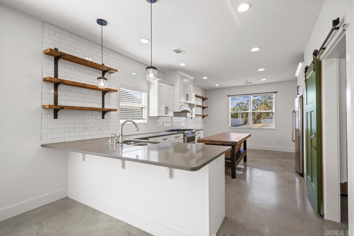 402 S Market Benton, AR 72015