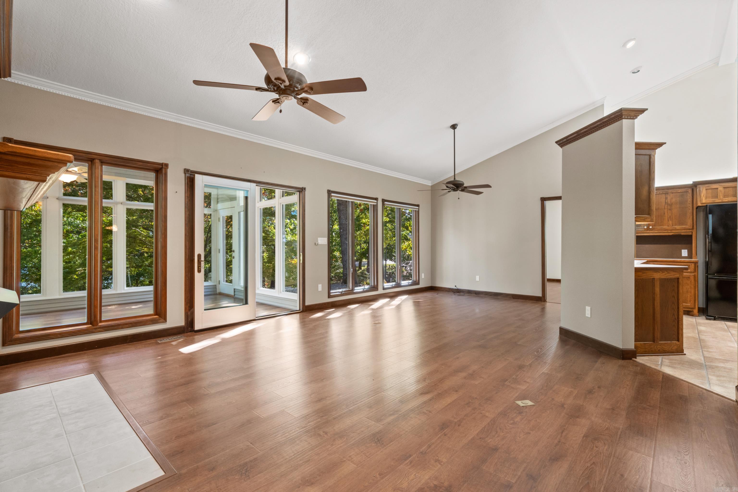 2 Guindola  Hot Springs Village, AR