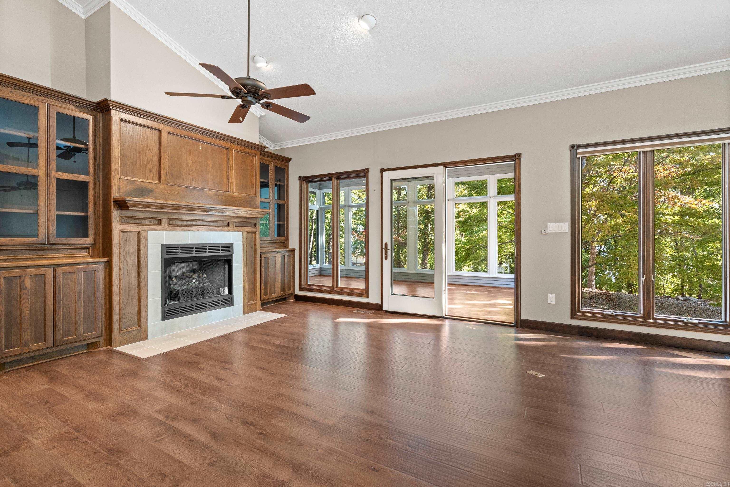 2 Guindola  Hot Springs Village, AR