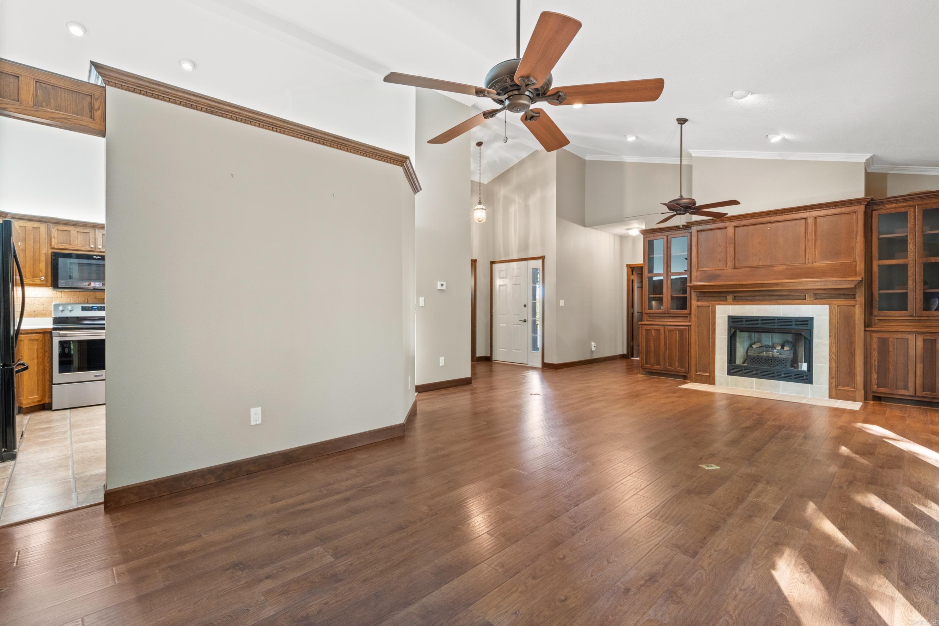 2 Guindola  Hot Springs Village, AR