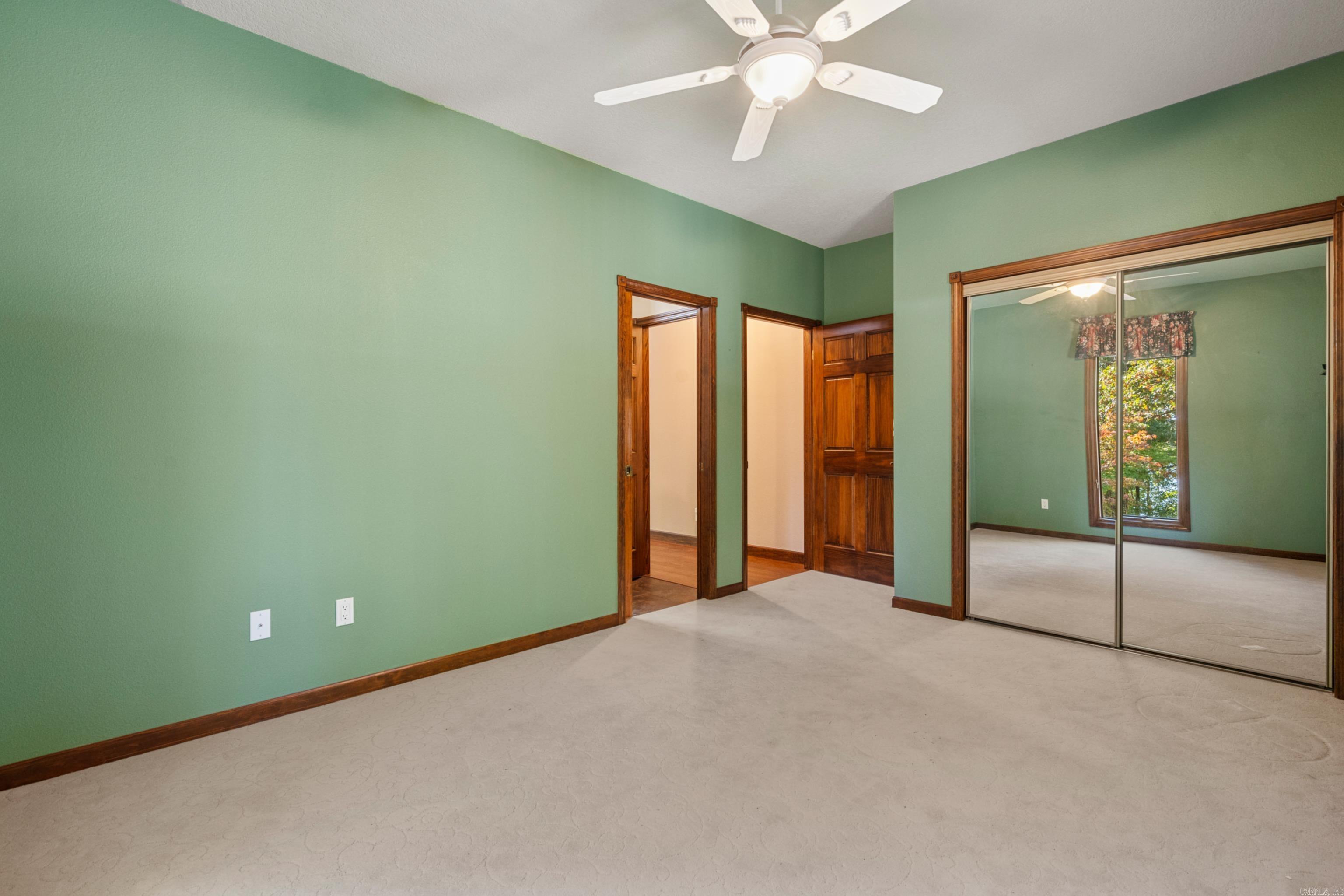 2 Guindola  Hot Springs Village, AR