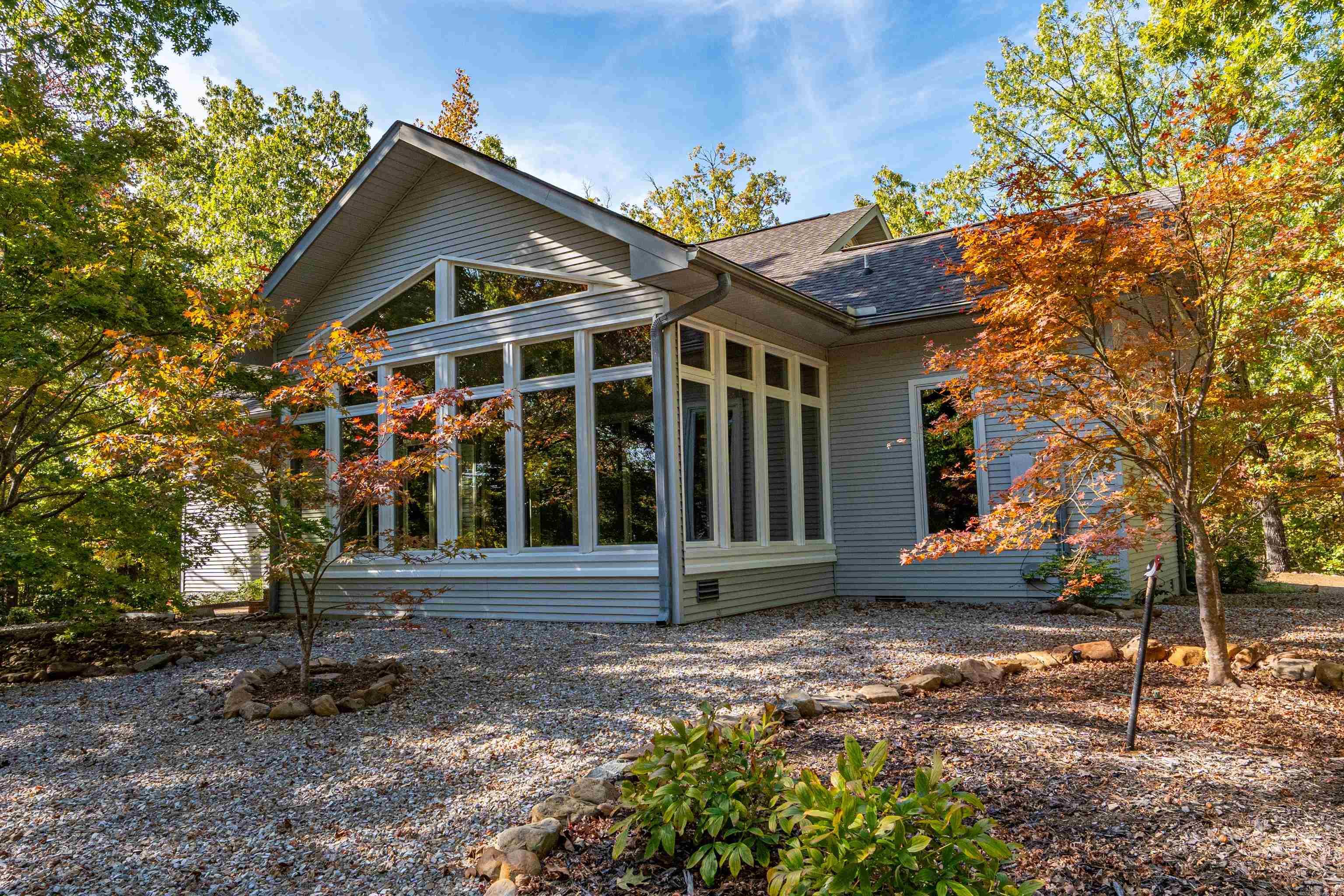 2 Guindola  Hot Springs Village, AR