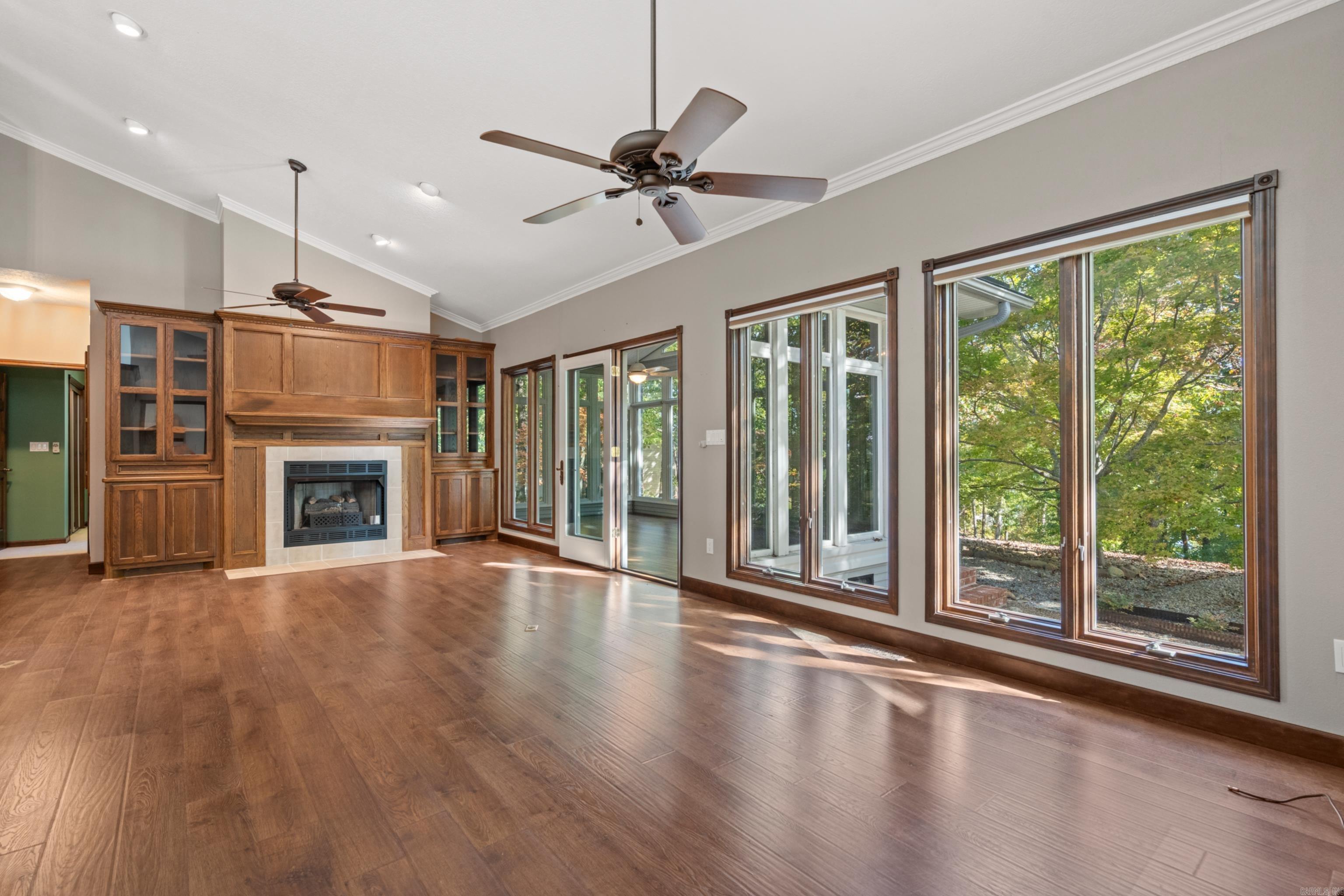 2 Guindola  Hot Springs Village, AR