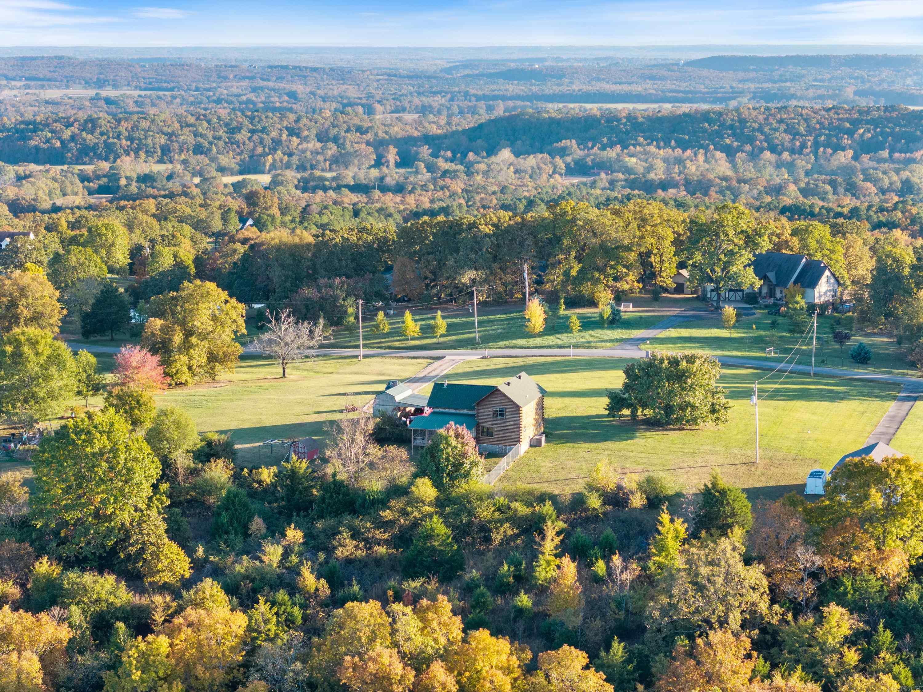 93 Mill Creek  Greenbrier, AR