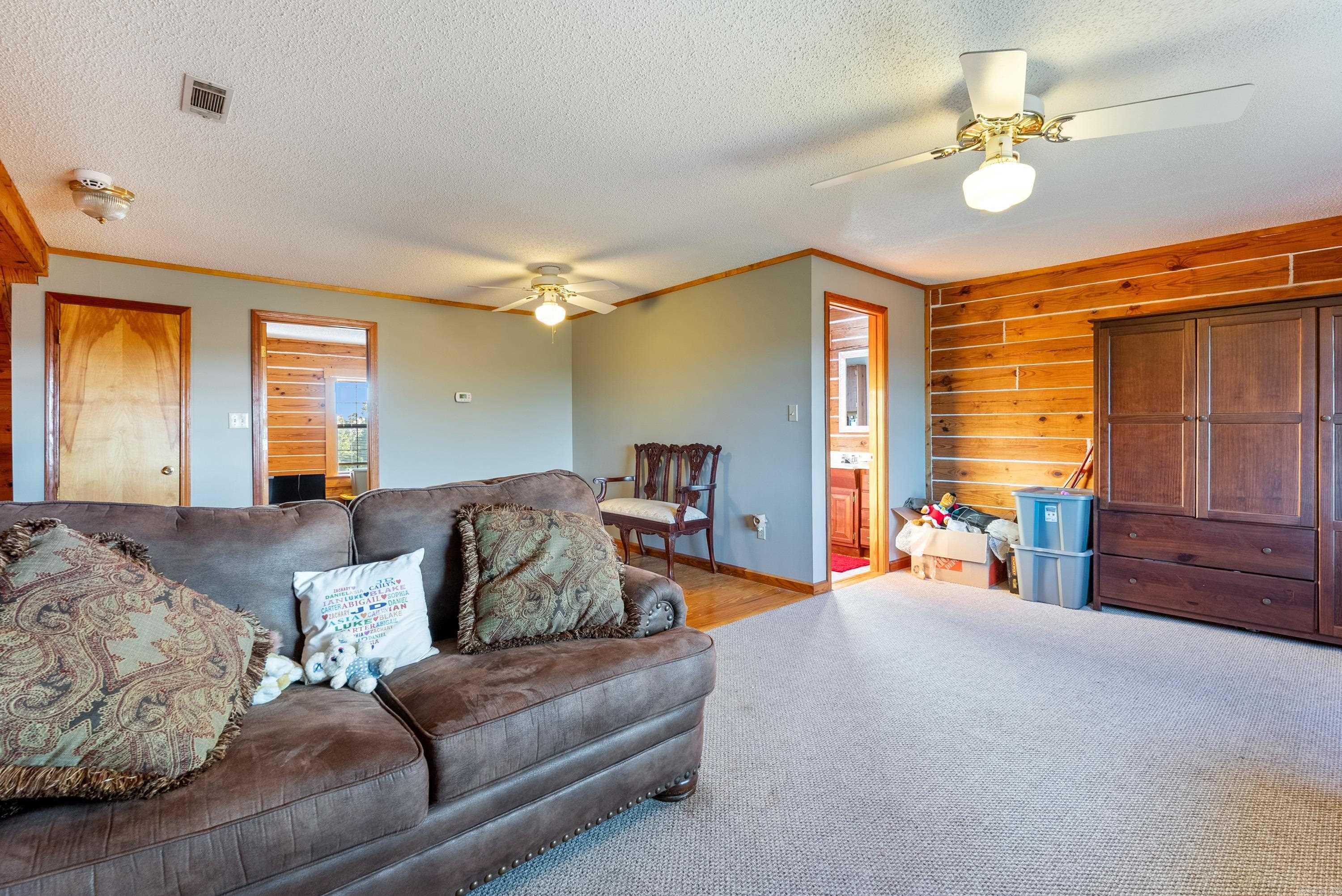 93 Mill Creek  Greenbrier, AR