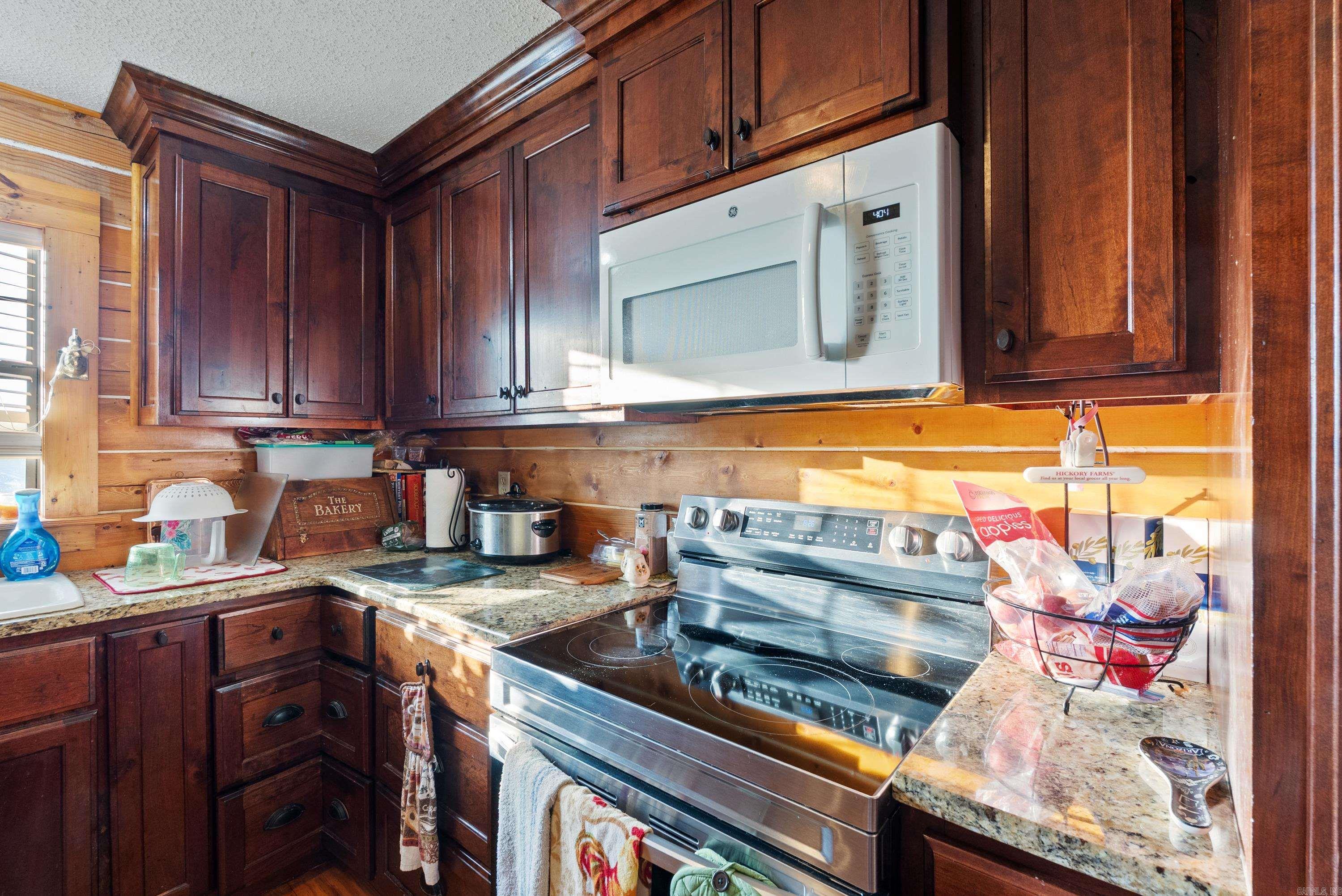 93 Mill Creek  Greenbrier, AR