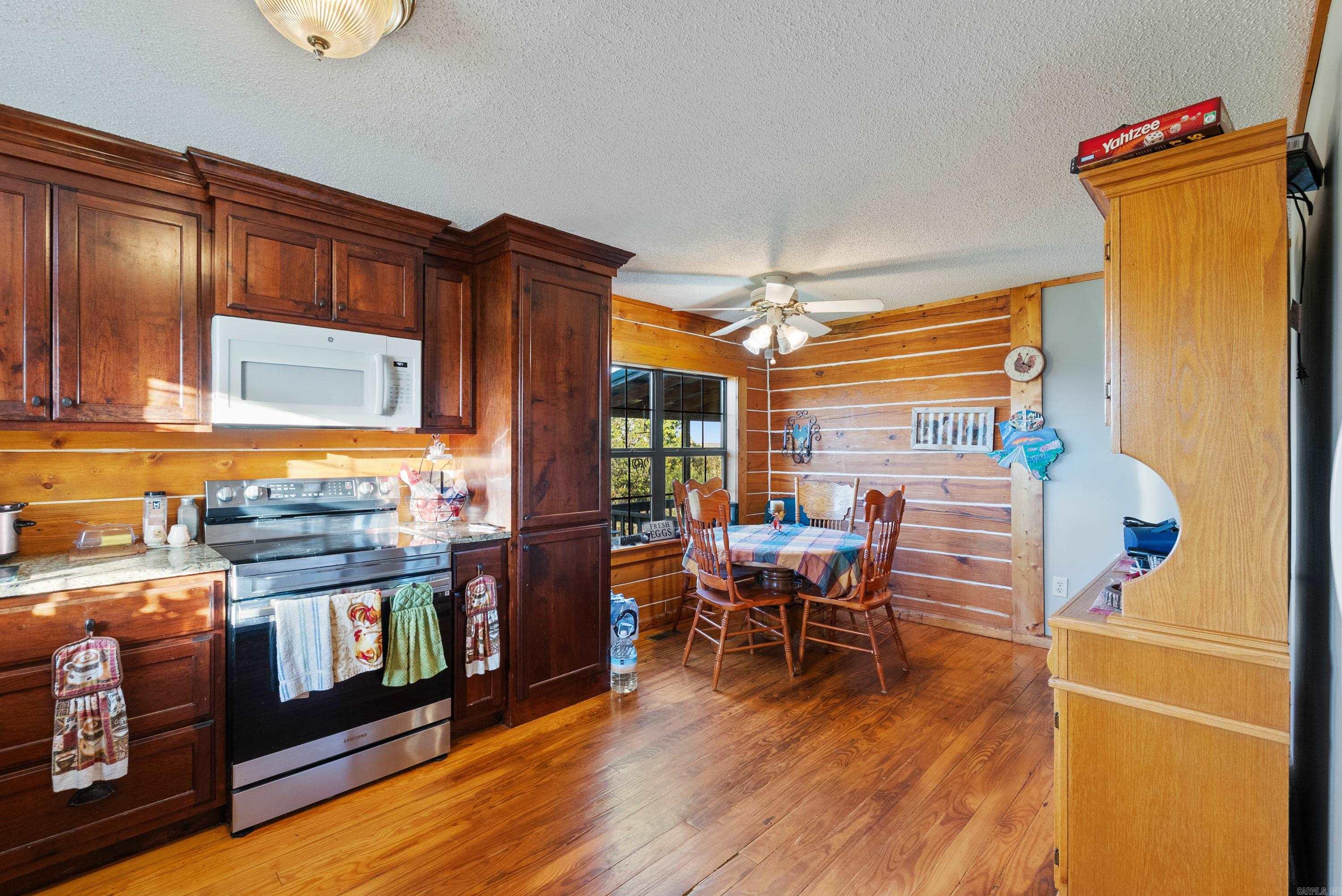 93 Mill Creek  Greenbrier, AR