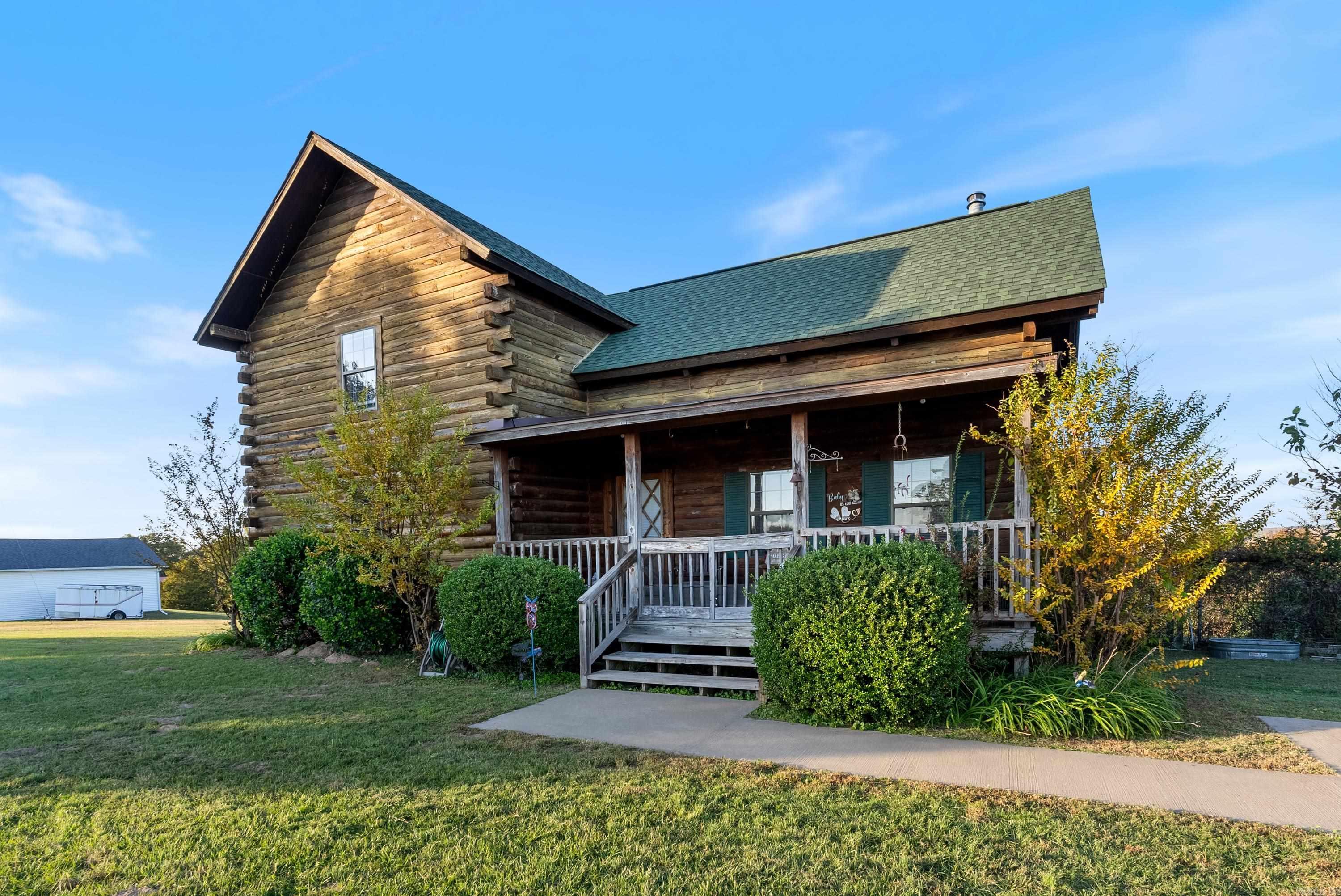 93 Mill Creek  Greenbrier, AR