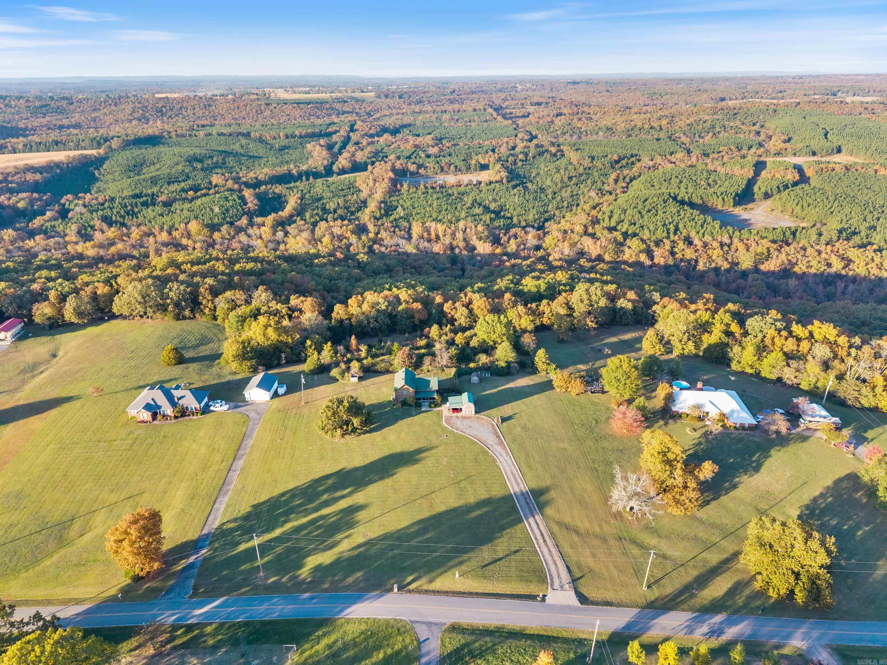 93 Mill Creek  Greenbrier, AR