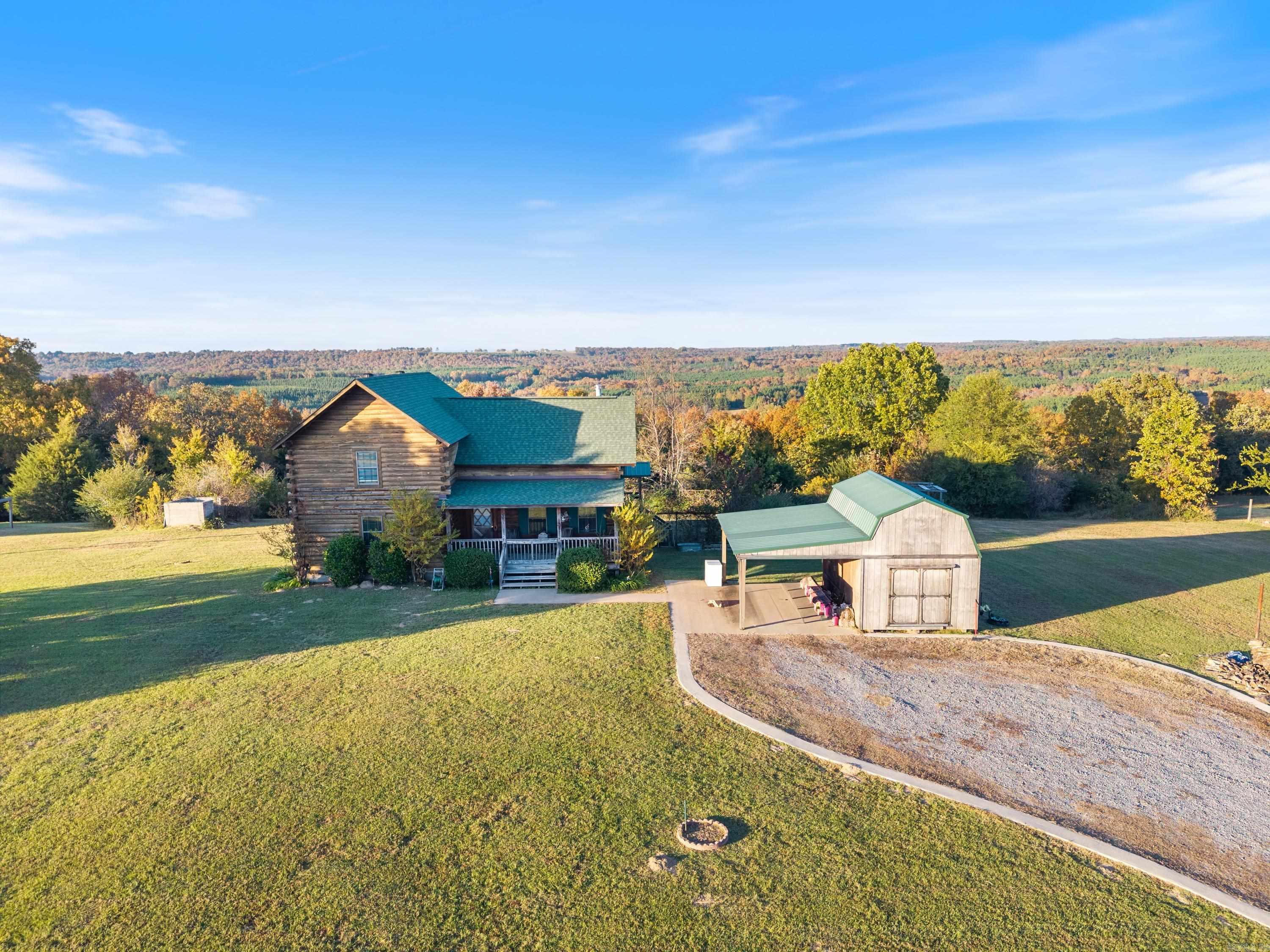 93 Mill Creek  Greenbrier, AR