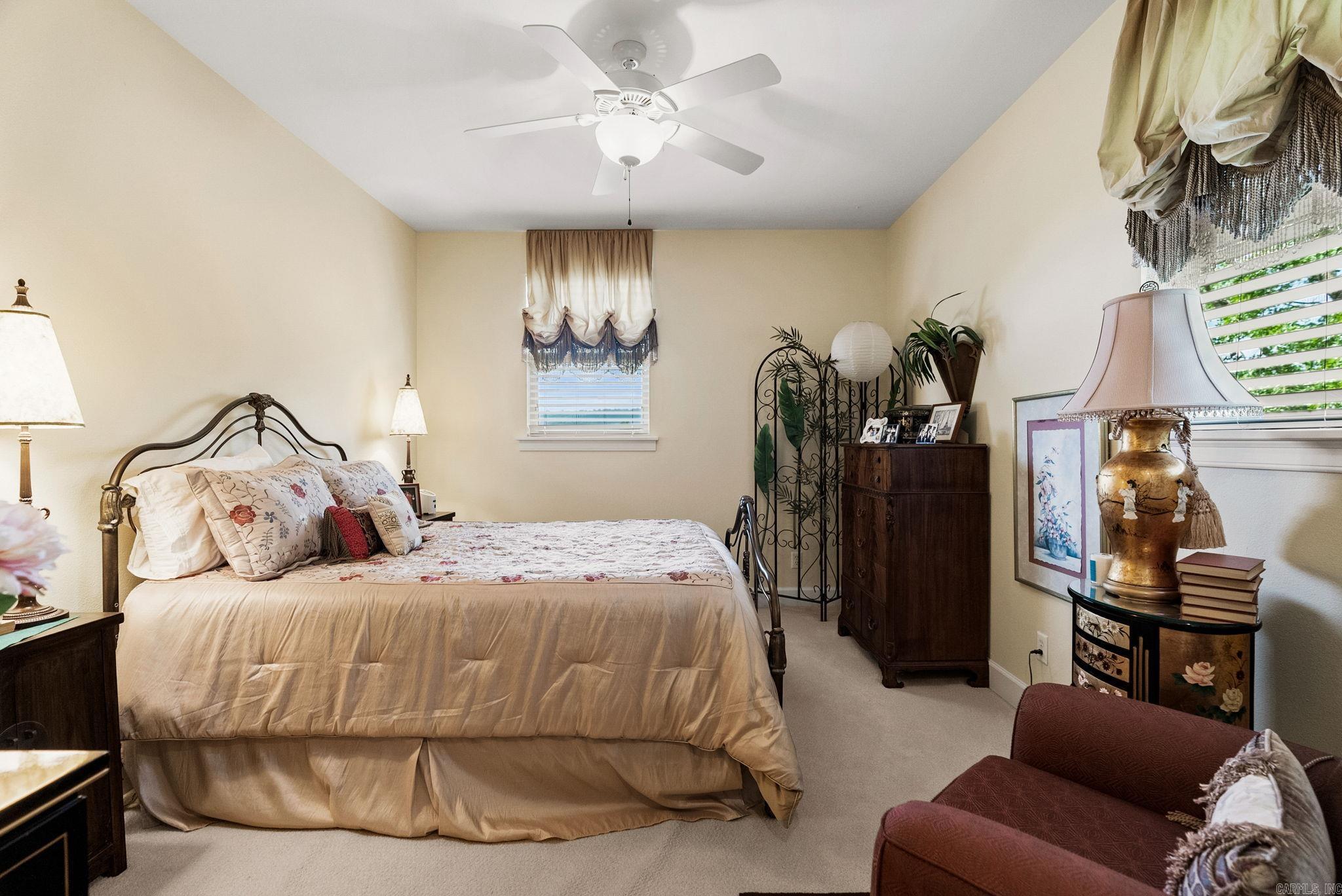 7 Crystal Mountain Cove Maumelle, AR 72113