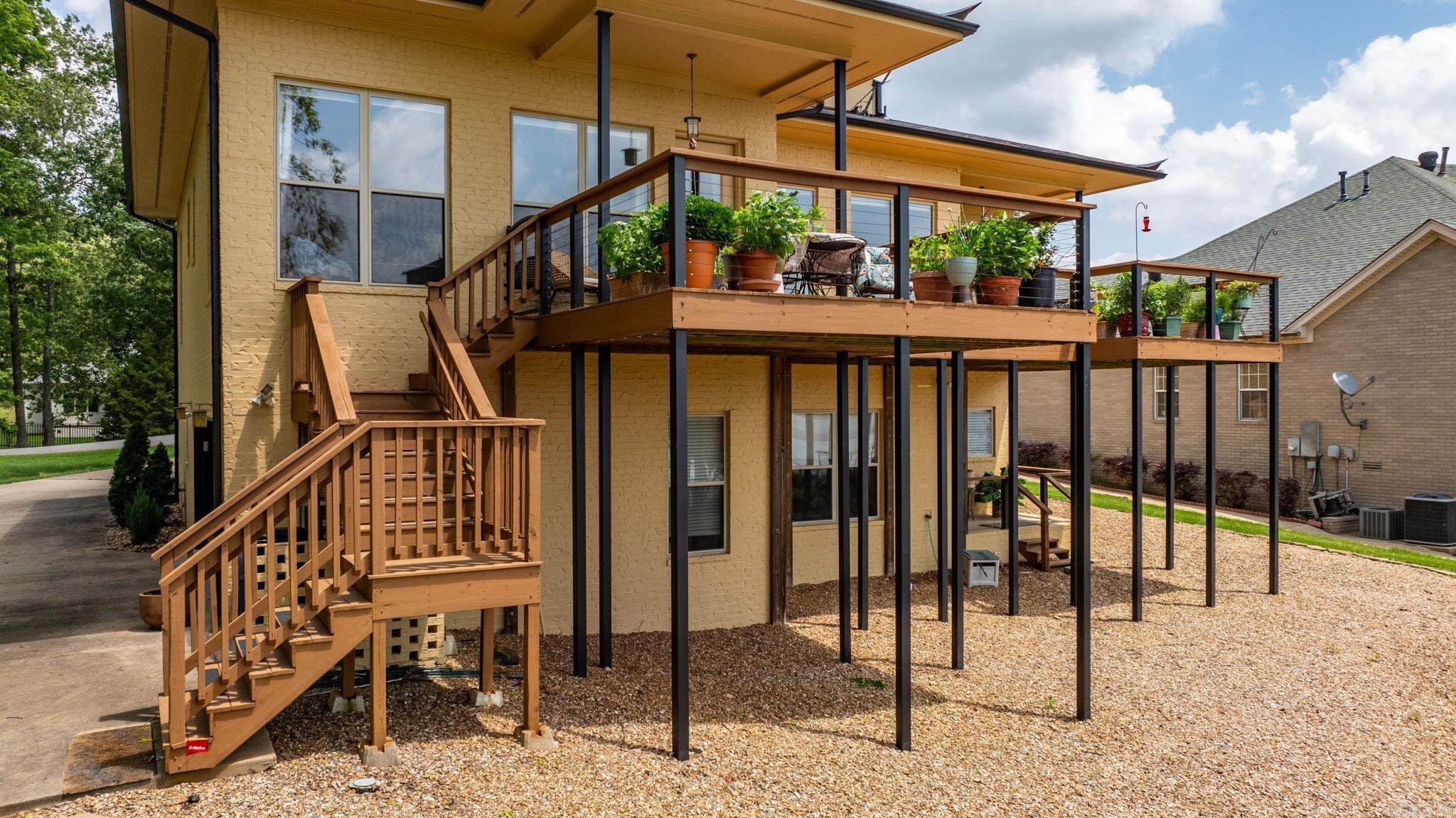 7 Crystal Mountain Cove Maumelle, AR 72113