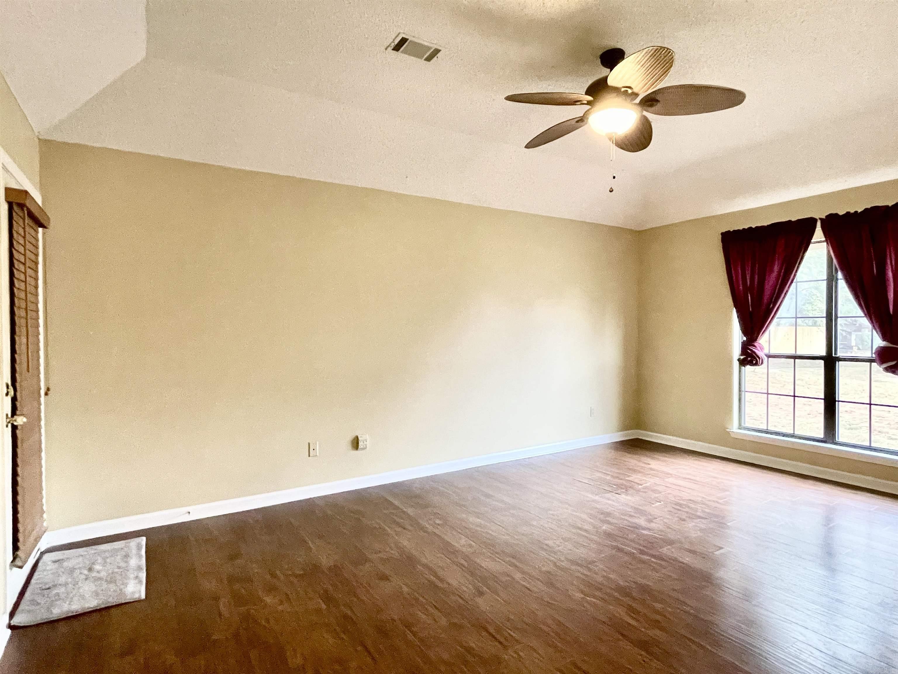 44 Hibiscus Cove  Maumelle, AR