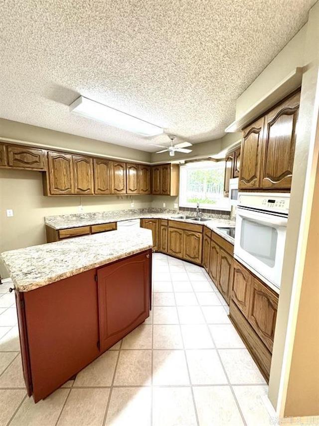 7 Camarzana Ln  Hot Springs Village, AR